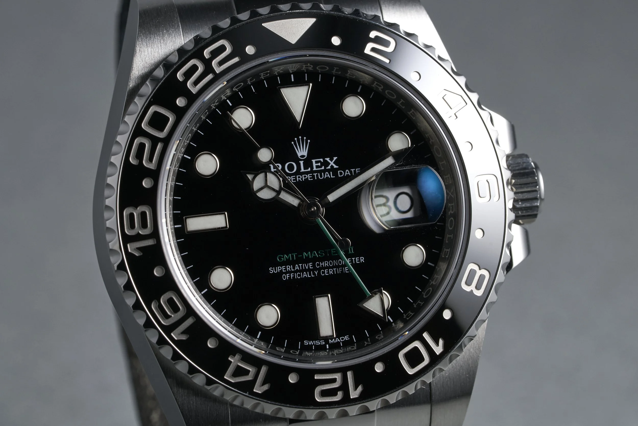 rolex-gmtii-116710ln-black.dial-random-oysterpalace-OP2208-04.jpg