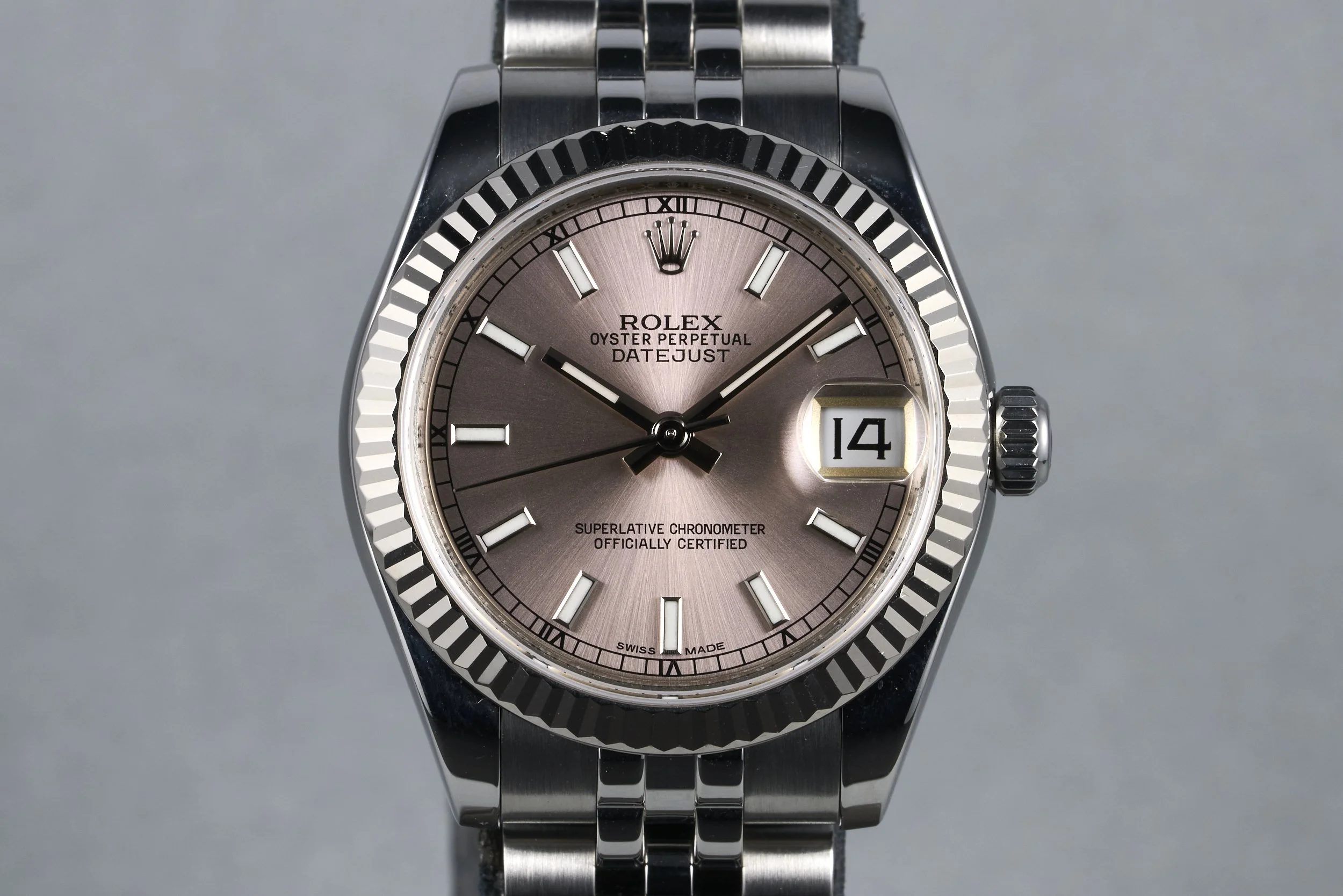 rolex-datejust.midesize.boxpapers-178274-pink.dial-2017-oysterpalace-OP2237-01.jpg