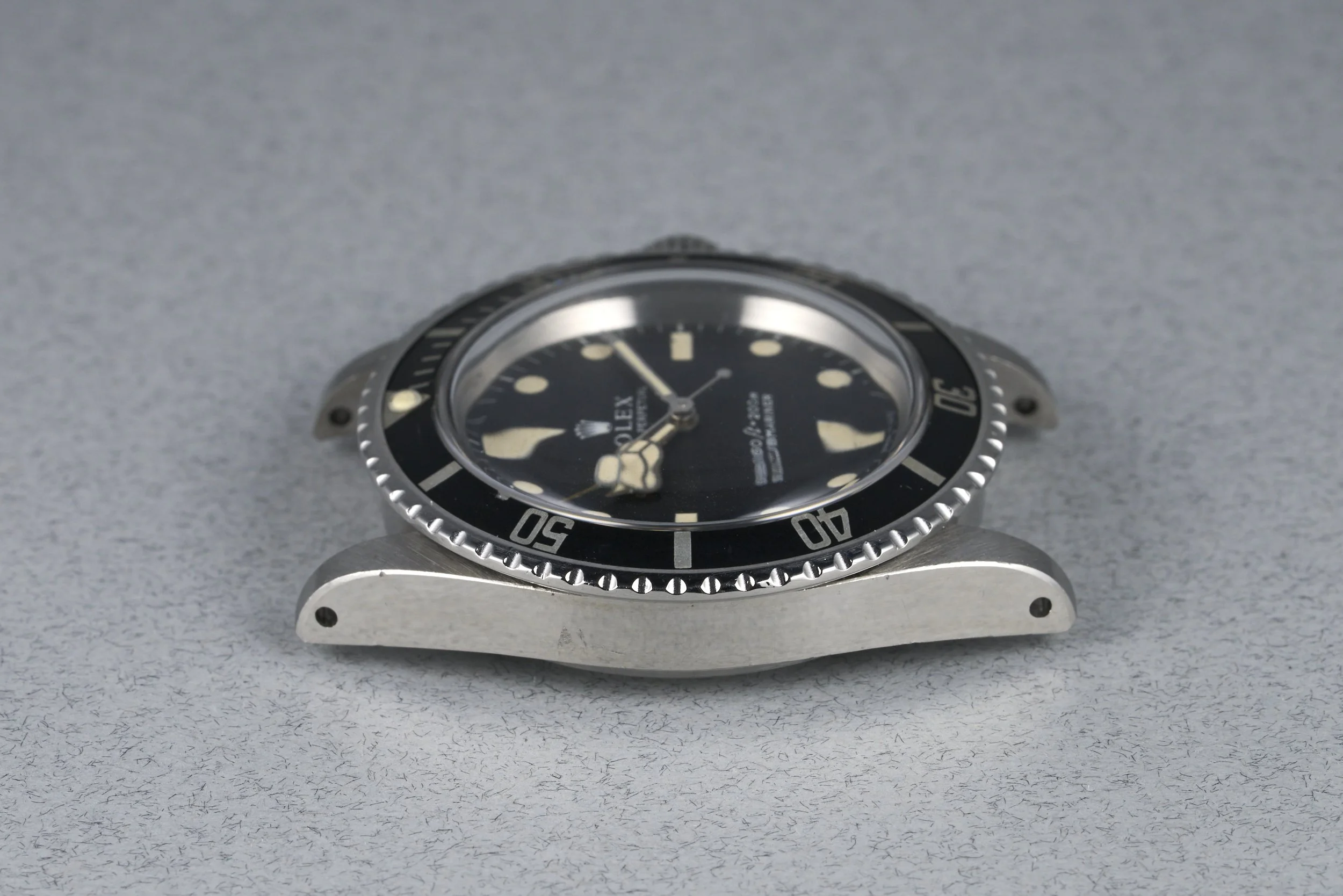 rolex-submariner-5513-non.serif.dial-2.7mill-oysterpalace-OP2289-10.jpg