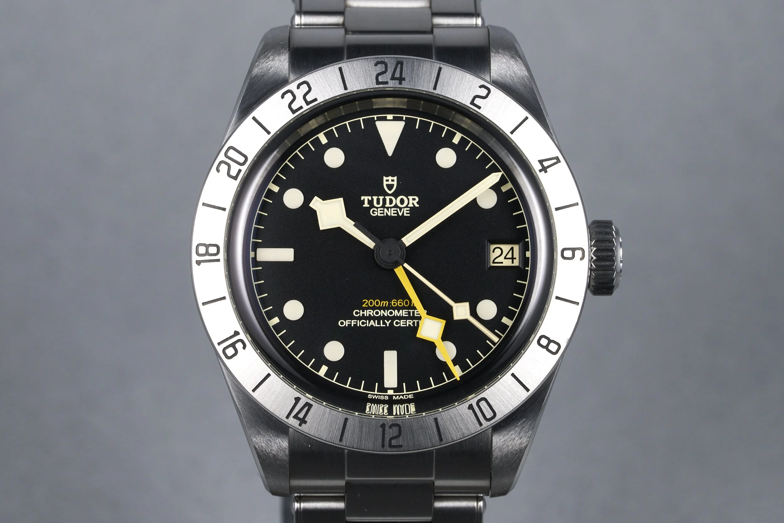 tudor-black.bay.pro.gmt.boxpapers-79470-black.dial-2023-oysterpalace-OP2286-01.jpg