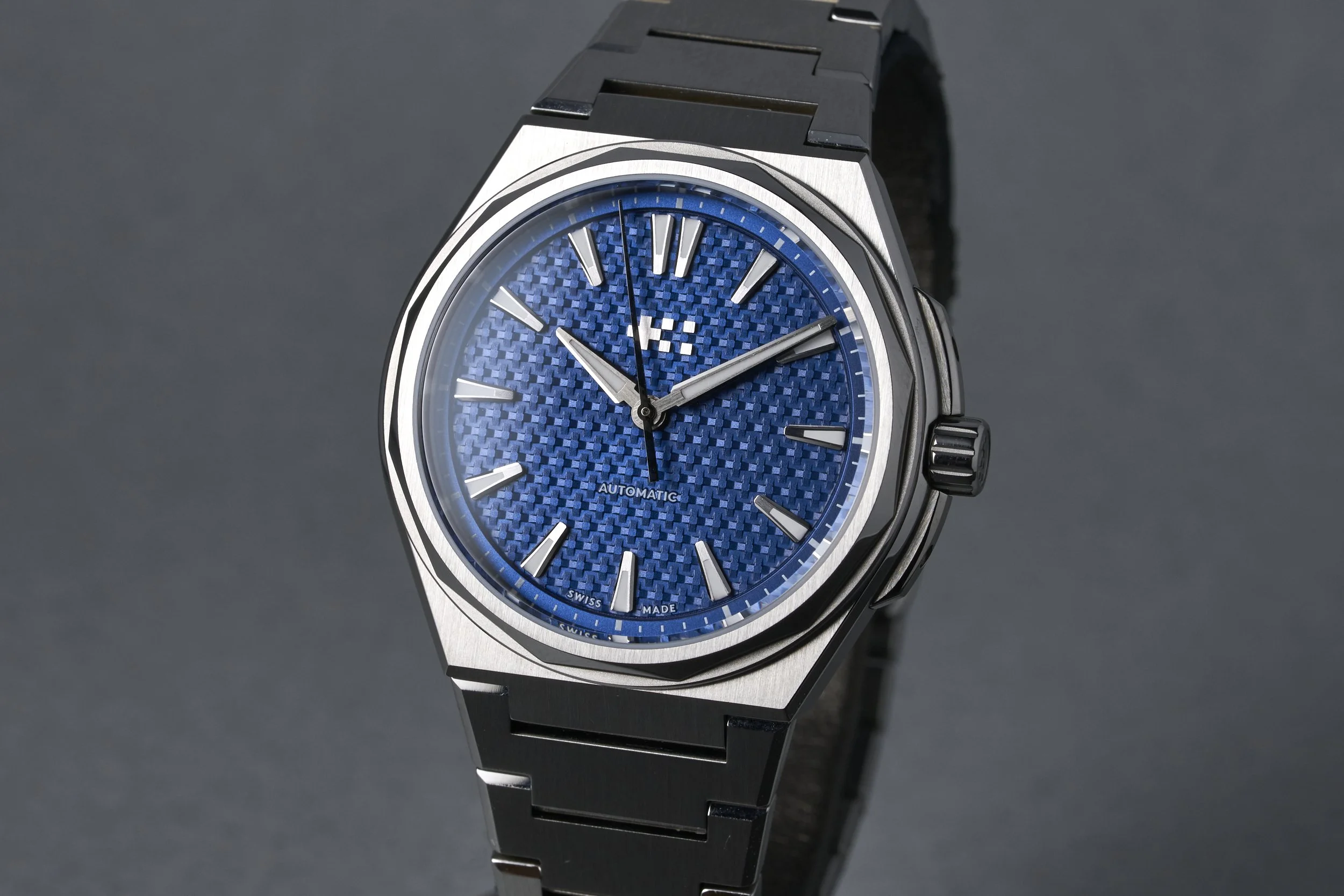 chistopherward-twelve.boxpapers-glacier.blue-cobalt.dial-2023-oysterpalace-OP2254-03.jpg