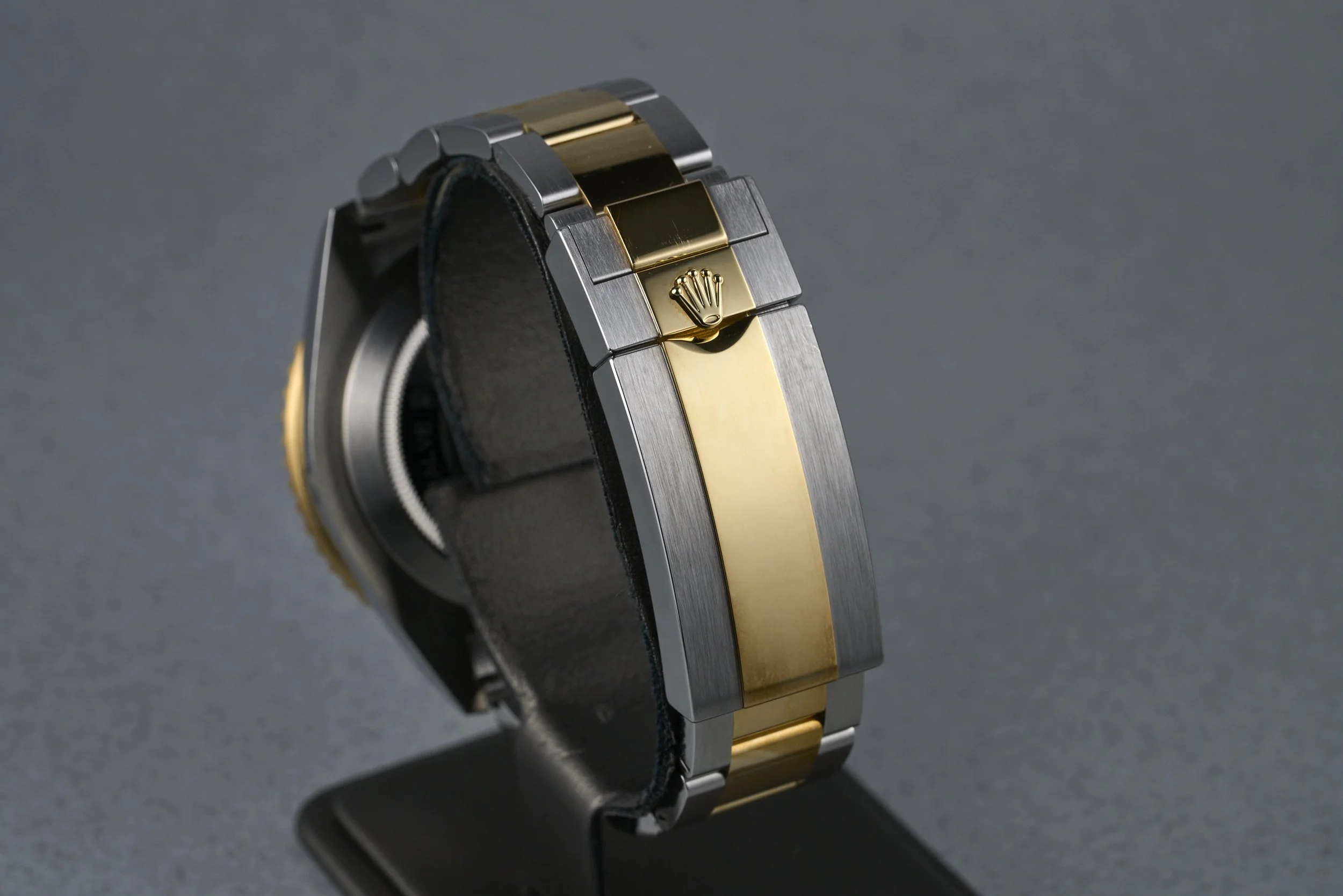 rolex-seadweller.twotone.boxpapers-126603lb-black.dial-2022-oysterpalace-OP2202-07.jpg