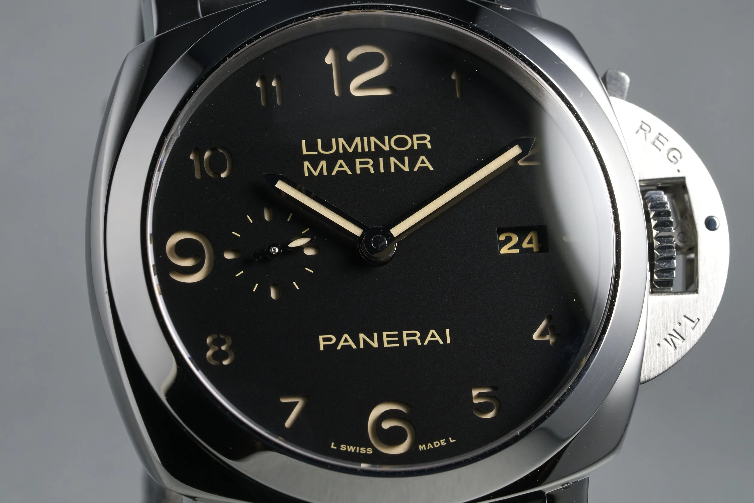 panerai-luminor.marina.boxpapers-PAM00359-sandwich.dial-2010-oysterpalace-OP2342-04.jpg