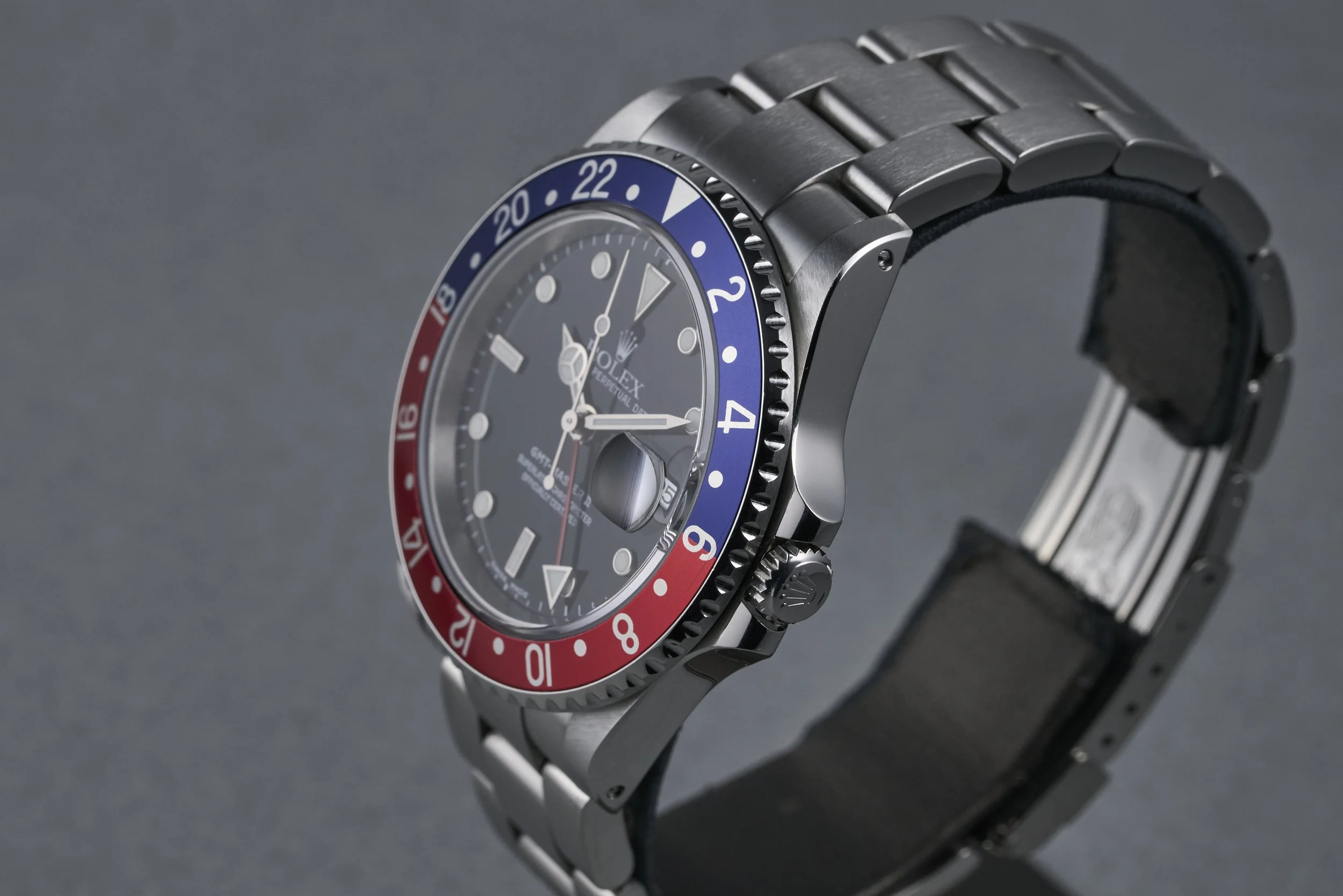 rolex-gmtii.pepsi-16710-luminova.dial-2000-oysterpalace-OP2296-06.jpg