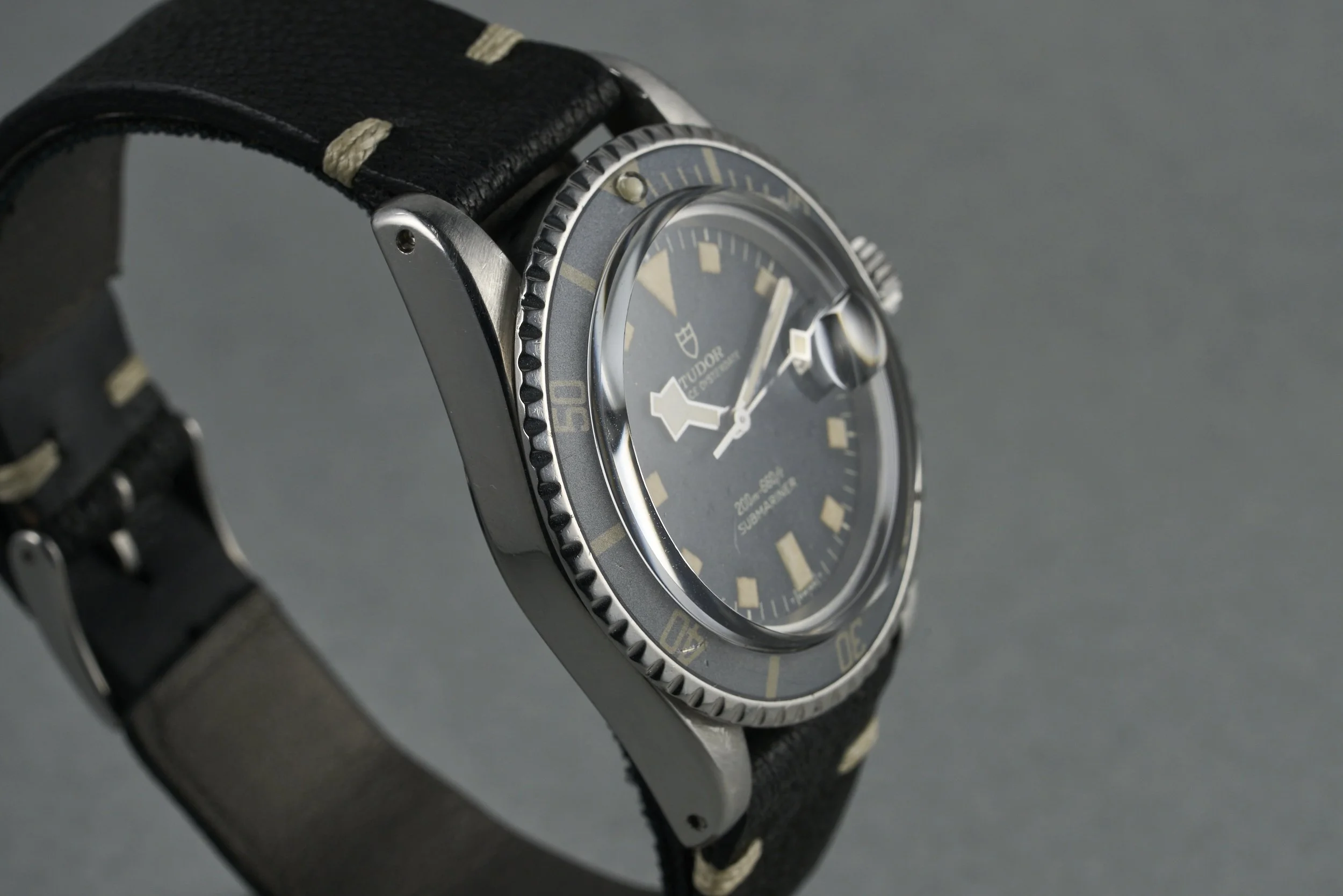 tudor-submariner-9411.0-blue.snowflake.dial-799xxx-oysterpalace-OP2178-06.jpg