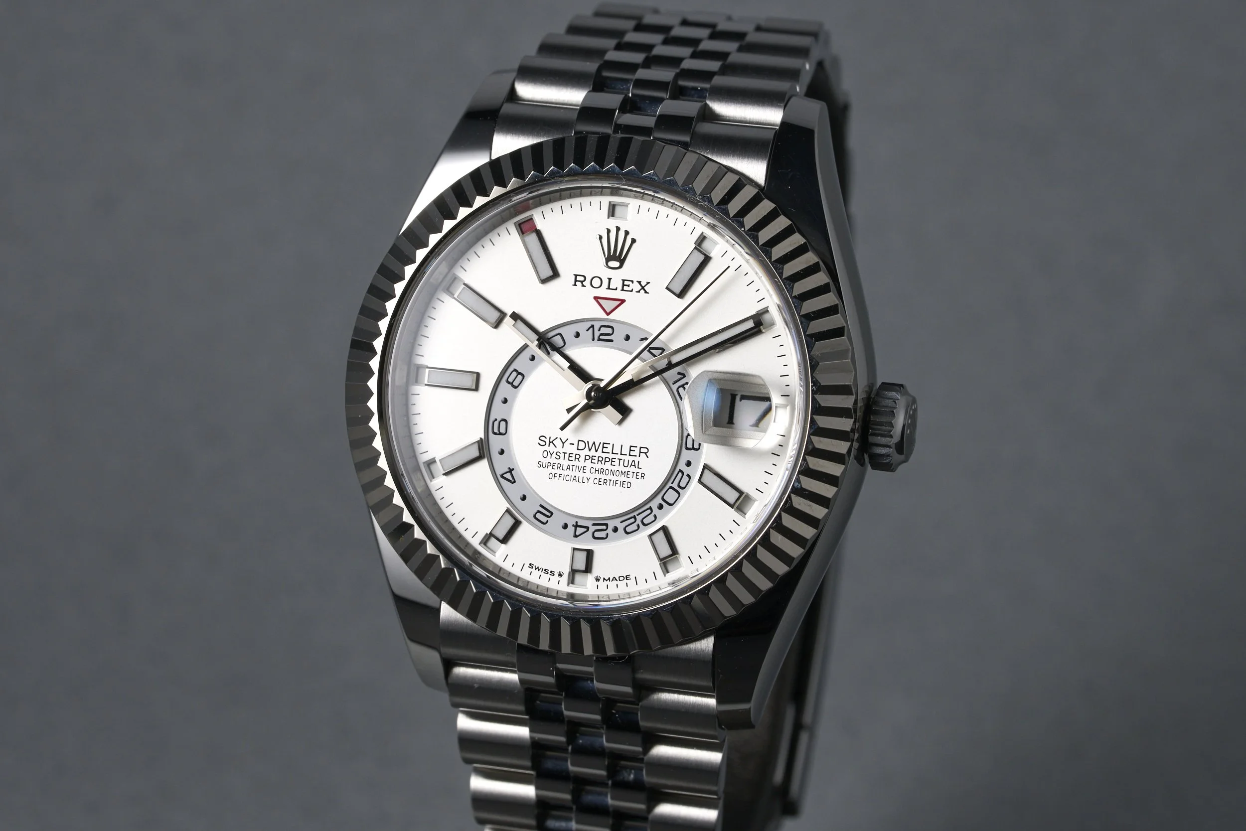 rolex-skydweller.boxpapers-336934-white.dial-2023-oysterpalace-OP2272-03.jpg