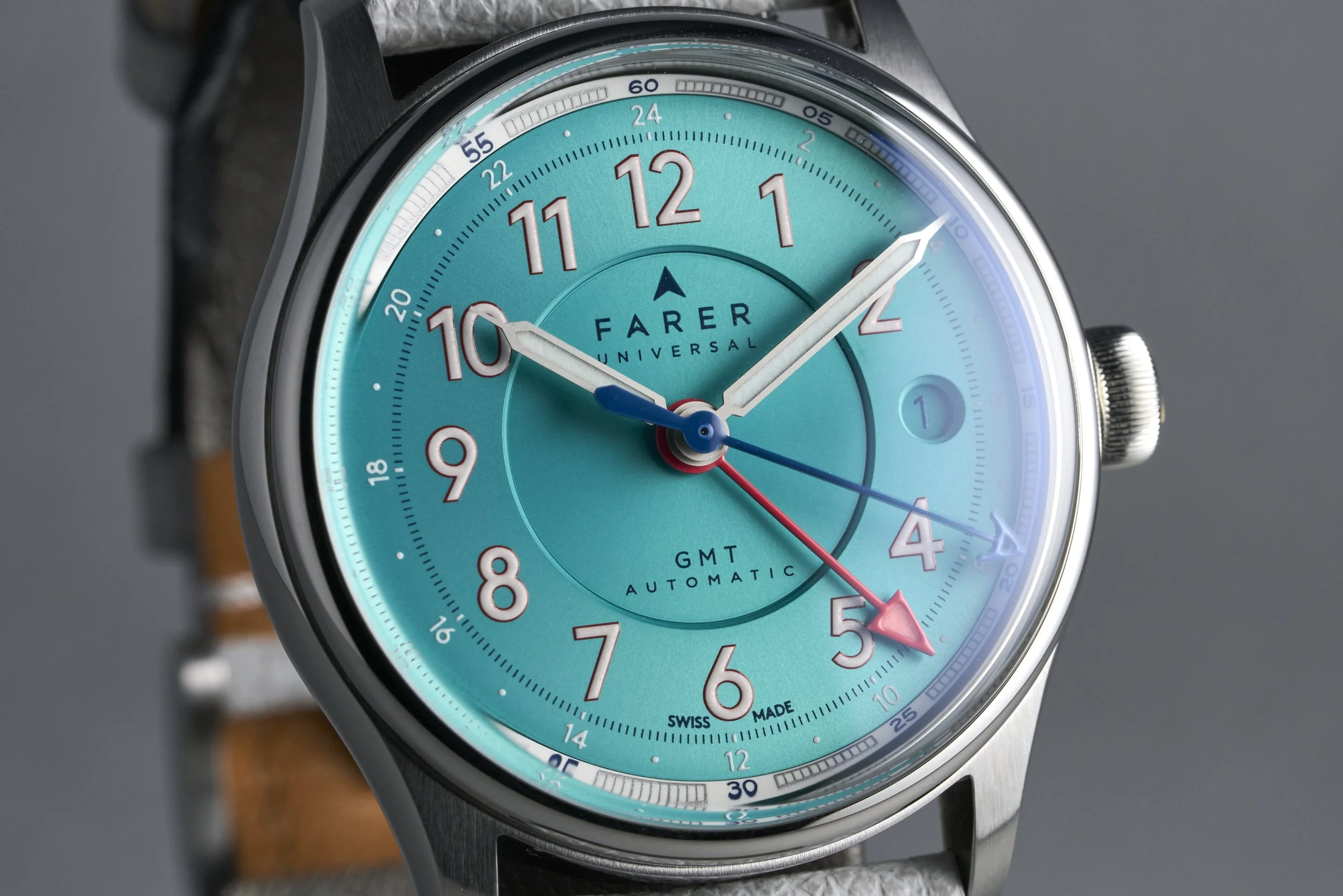 farer-lander.boxpapers-seacoast-blue.dial-2022-oysterpalace-OP2251-04.jpg