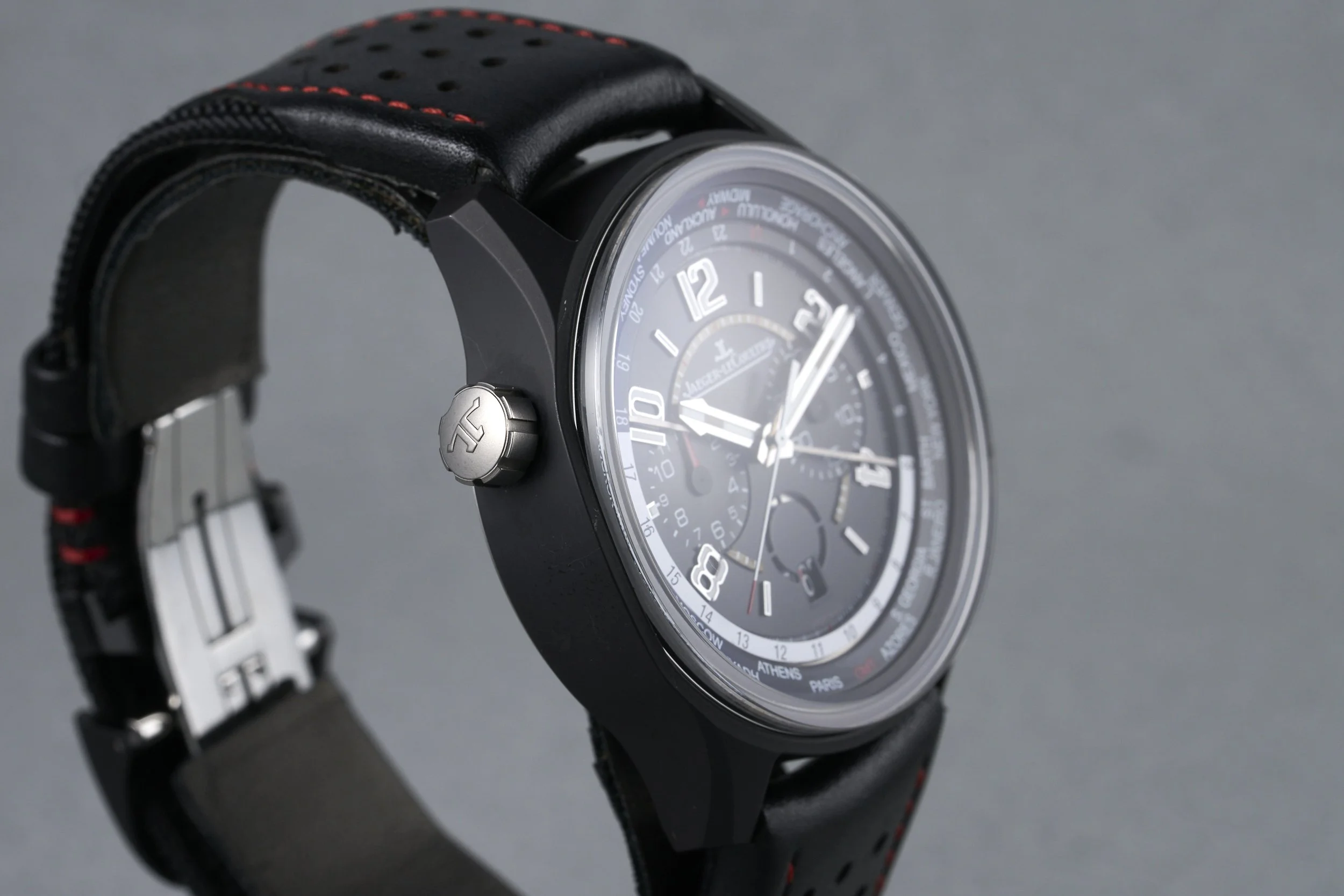 jlc-amvox5worldchronograph.boxpaper-193.a.c2-black.dial-2015-oysterpalace-OP2175-06.jpg