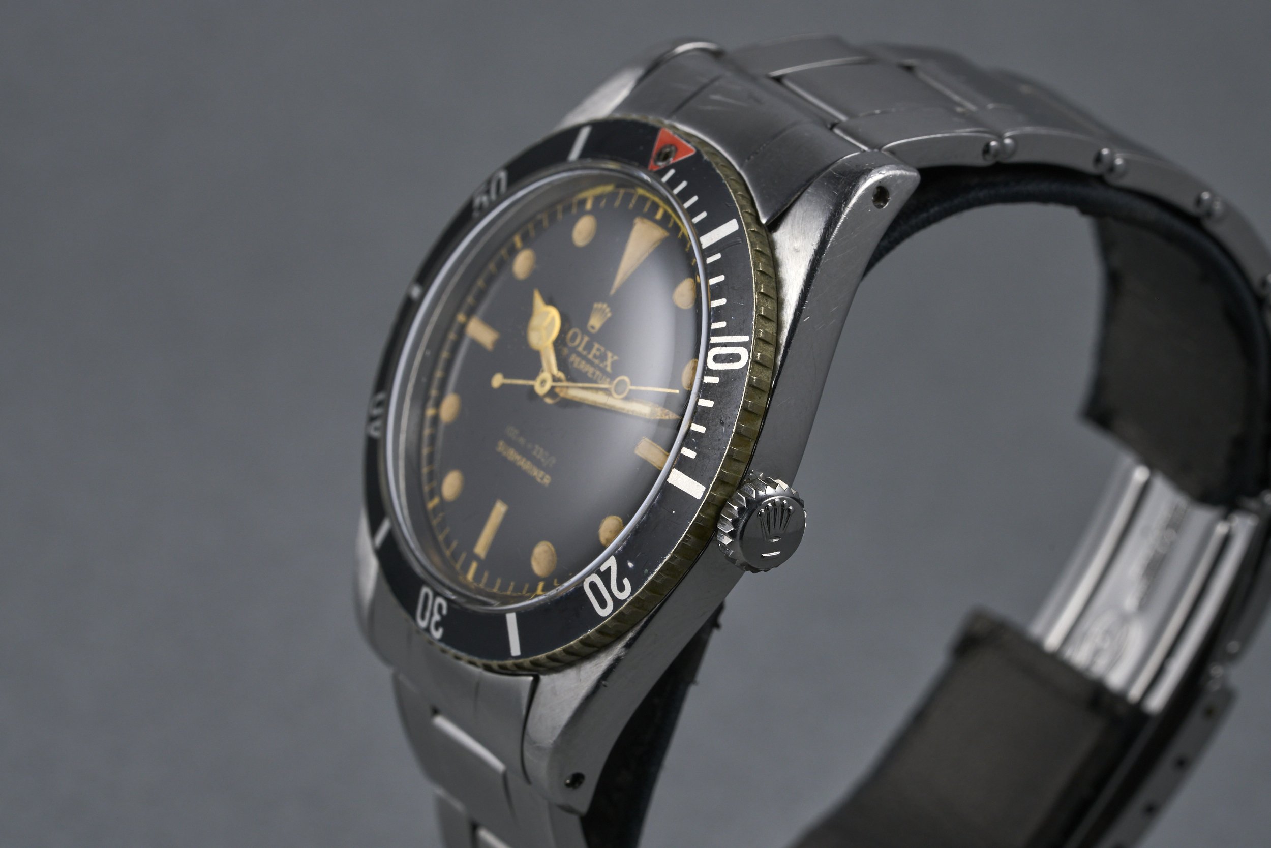 rolex-submariner.redtriangle.box-6536-1-gilt.chapter.ring.dial-398xxx.1958-oysterpalace-OP2294-09.jpg