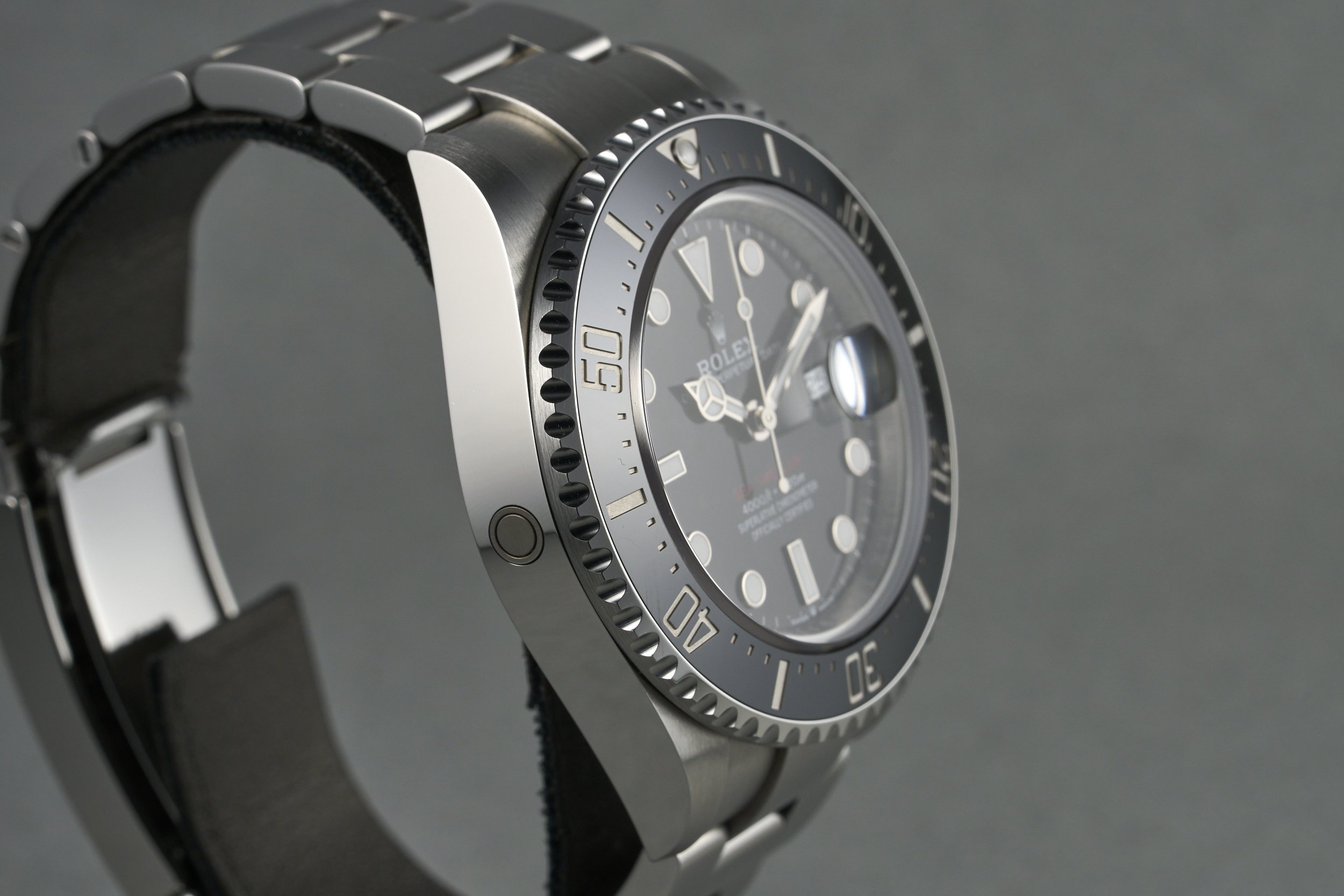 rolex-sea.dweller.boxpapers-126600-matte.dial-2024.A-oysterpalace-OP2127-05.jpg