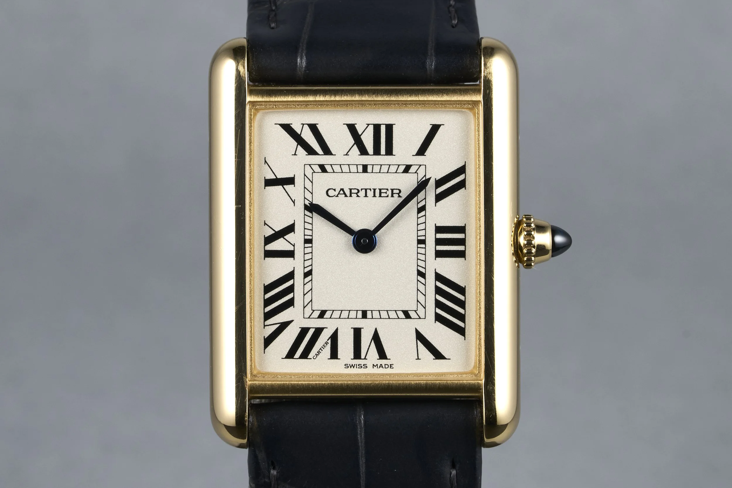 cartier-tanklouis.yellowgold.boxpaper-wgta0067-cream.dial-2023-oysterpalace-OP2182-01.jpg