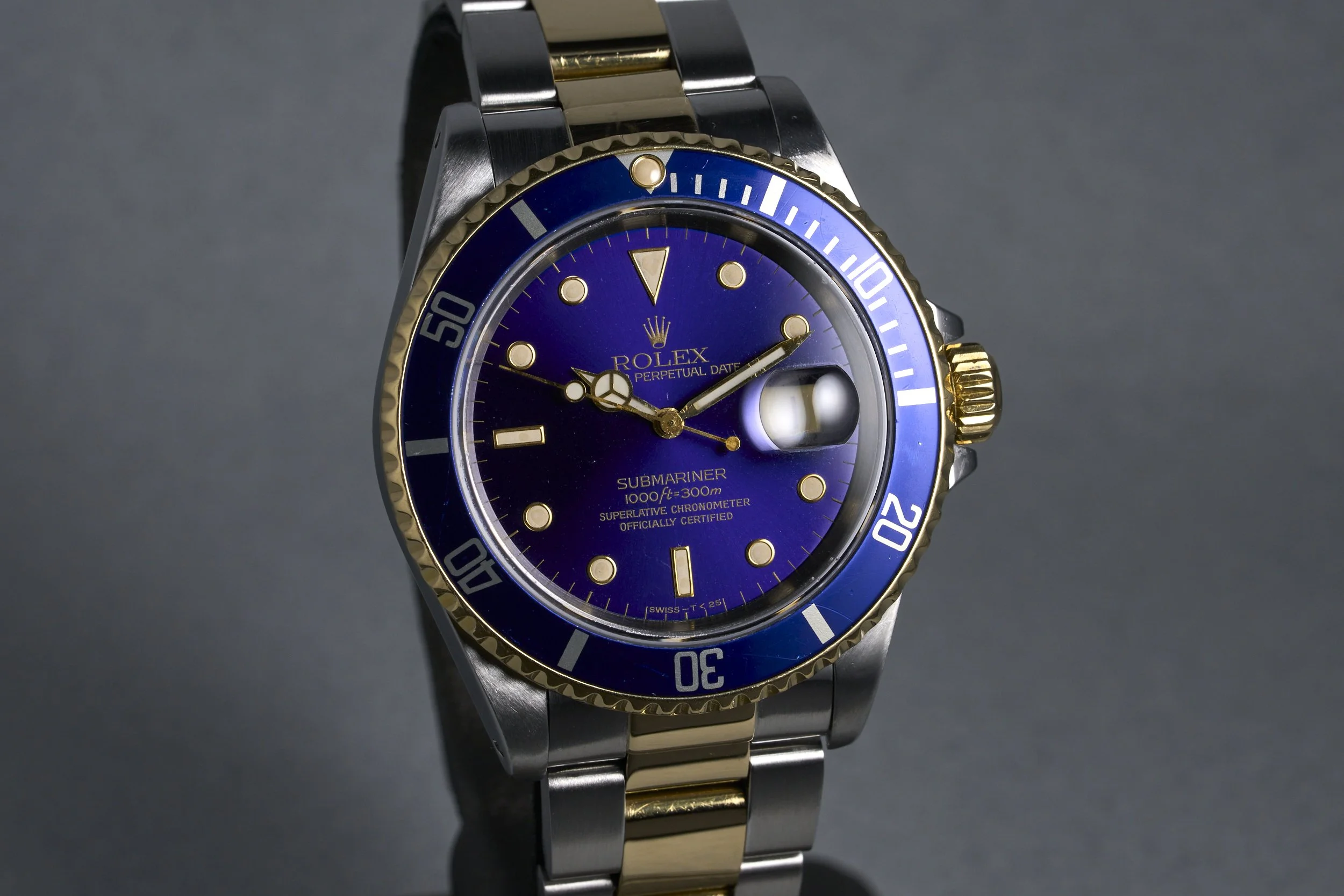 rolex-submariner.twotone-16613-blue.purple.dial-1990.E-oysterpalace-OP2170-02 1.jpg