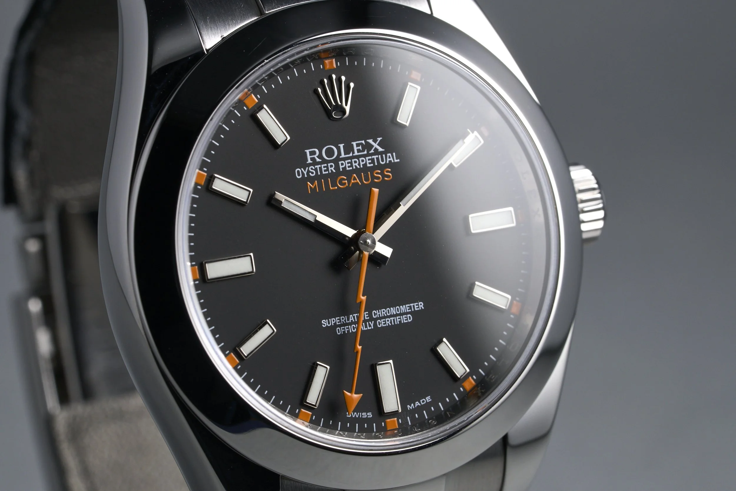 rolex-milgauss.papers-116400-black.dial-2009.V-oysterpalace-OP2293-04.jpg