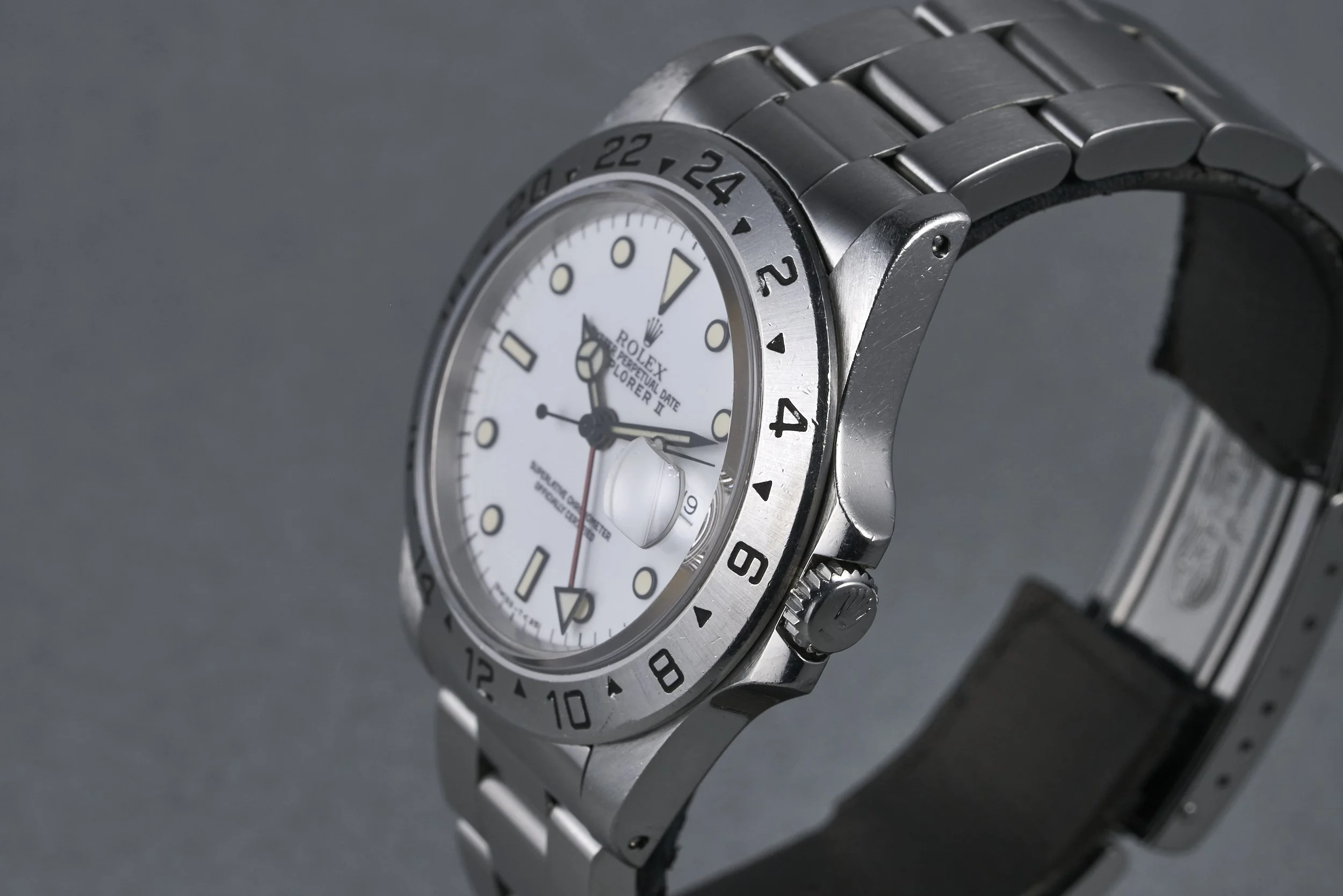 rolex-explorer2-16570-white.dial-1991-oysterpalace-OP2212-06.jpg