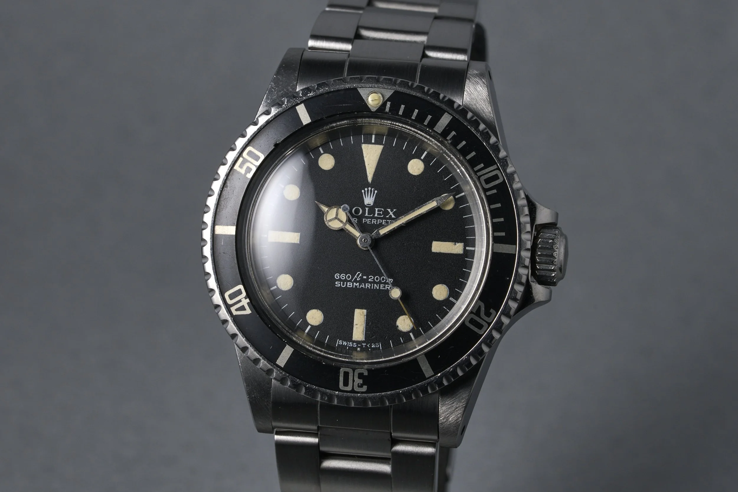 rolex-submariner-5513-non.serif.dial-2.7mill-oysterpalace-OP2289-03.jpg
