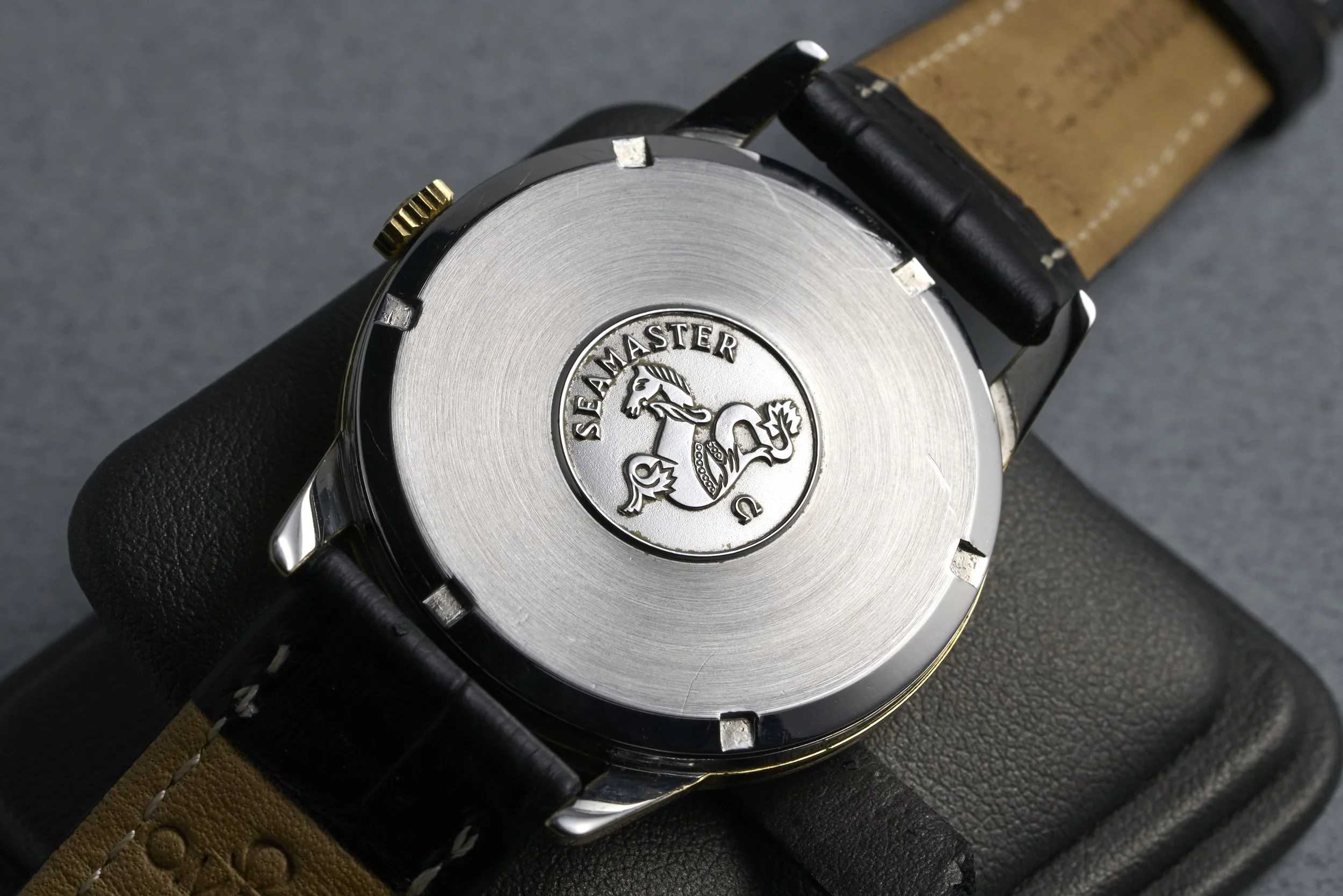 omega-seamaster.goldcap-14389-3-refinished.dial-1960s-oysterpalace-OP2258-08.jpg