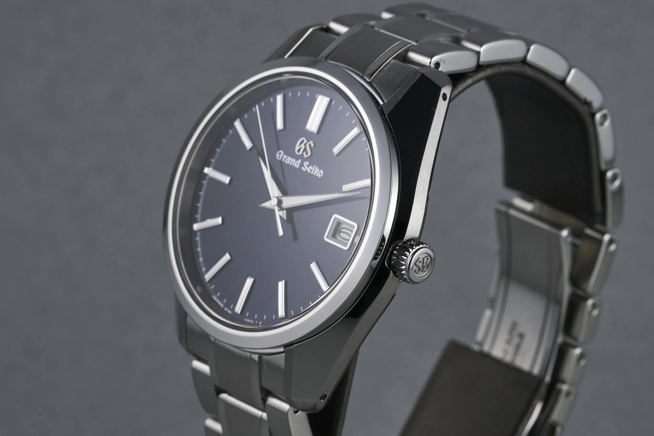 grandseiko-heritage.quartz.boxpapers-SBGP005-blue.dial-2022-oysterpalace-OP2231-06.jpg
