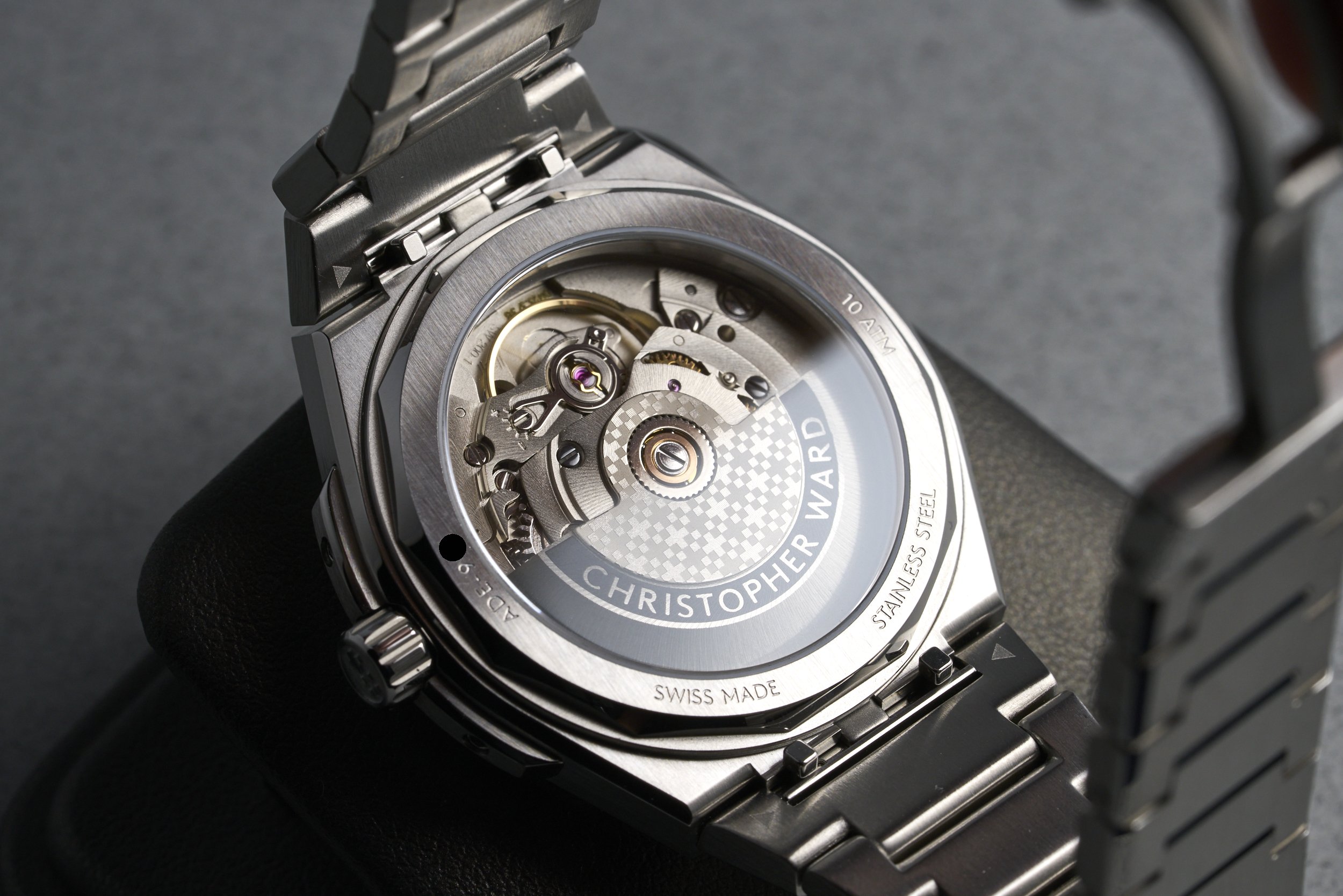 chistopherward-twelve.boxpapers-glacier.blue-cobalt.dial-2023-oysterpalace-OP2254-08.jpg