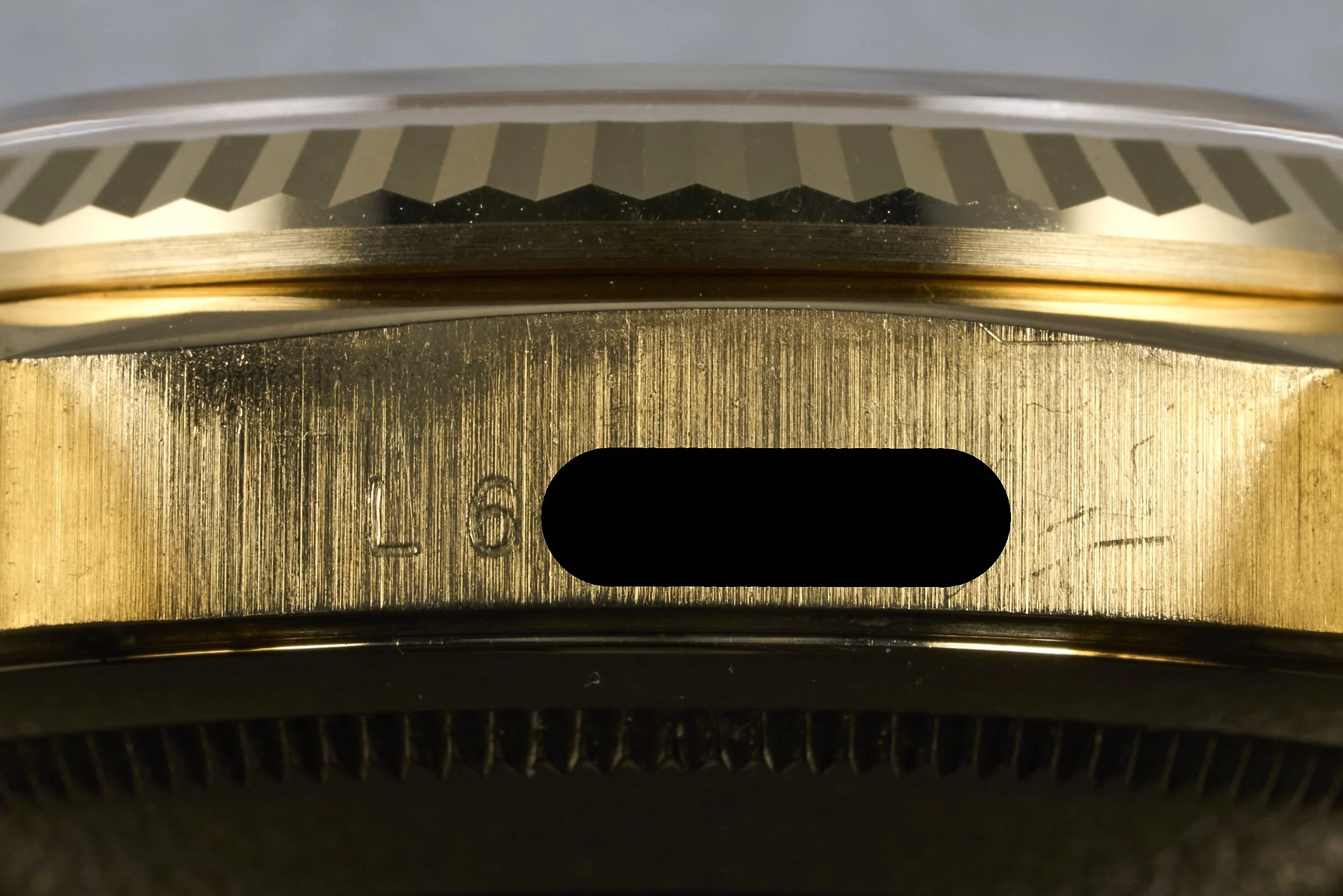 rolex-daydate.yellowgold.rscpapers-18238-arabic.myriad.dial-1988.L-oysterpalace-OP2283-11.jpg