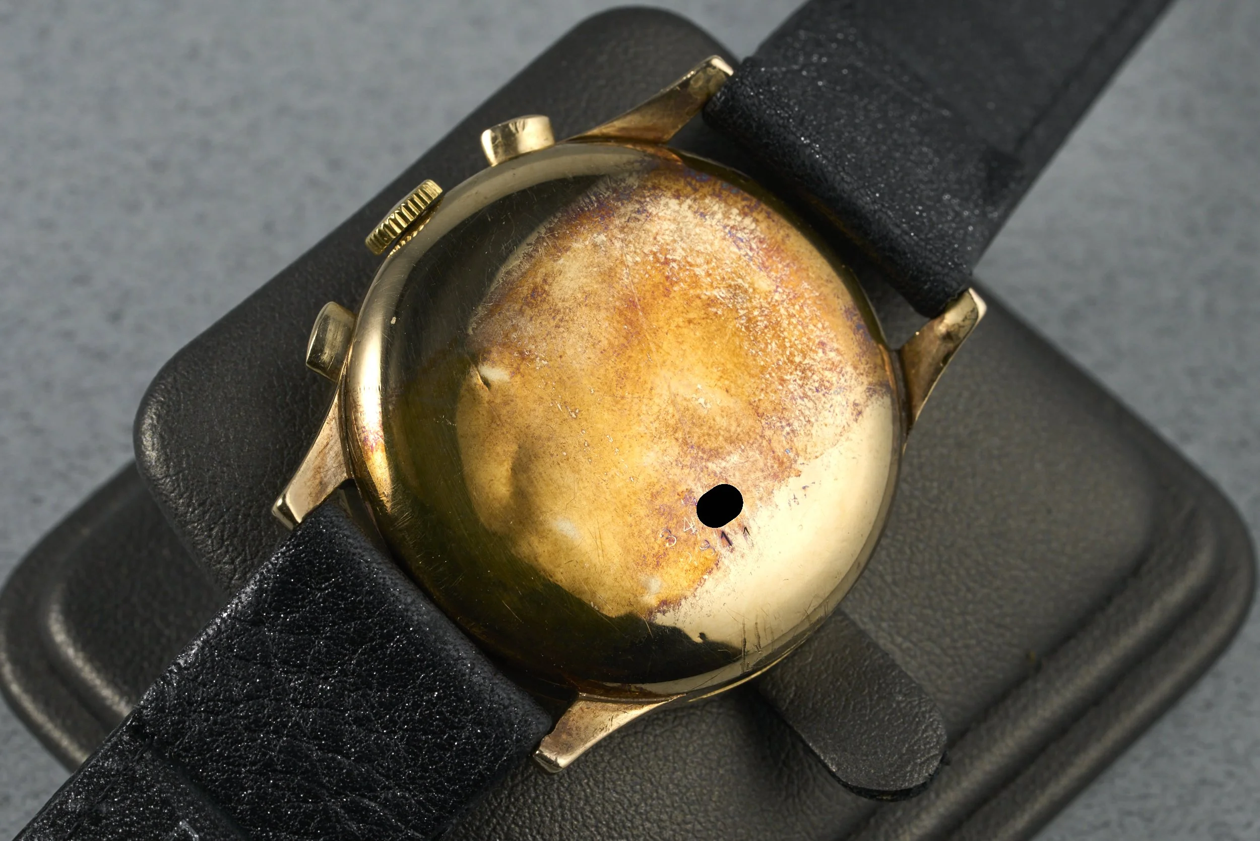 rolex-chronograph.9k.yellowgold-2811-black.dial-1929-oysterpalace-OP2187-08.jpg