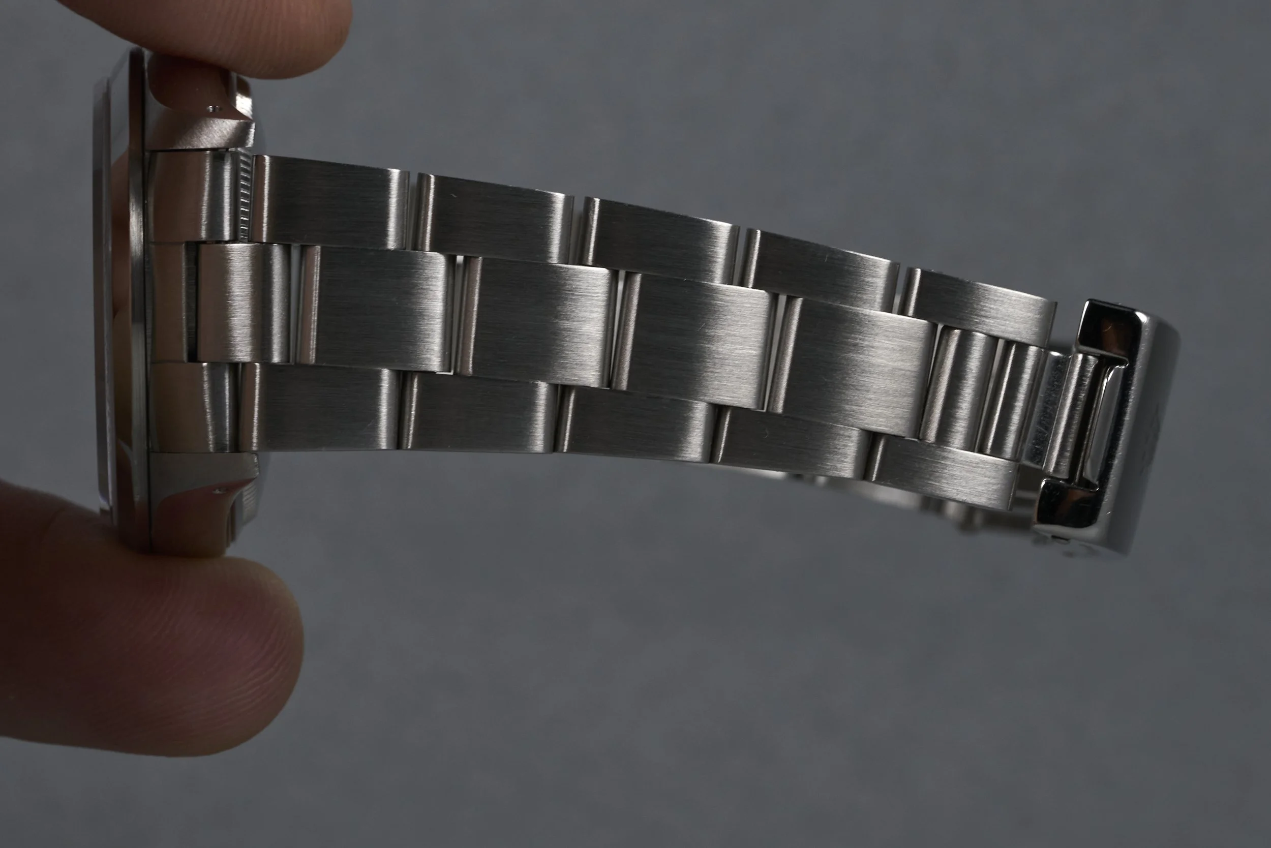 rolex-airking.servicepaper-14000-silver.dial-1991.N-oysterpalace-OP2172-08.jpg