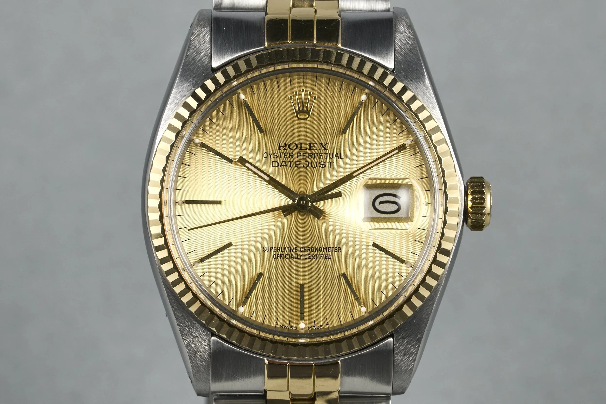 rolex-datejust.twotone-16013-champagne.tapestry.dial-5.5mill-oysterpalace-OP2191-01.jpg