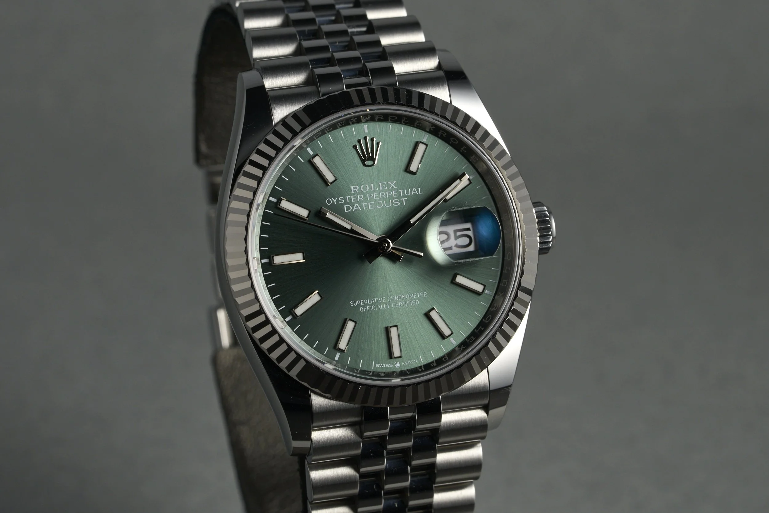 rolex-datejust.36.boxpapers-126234-mint.green.dial-2023-oysterpalace-OP2173-02.jpg