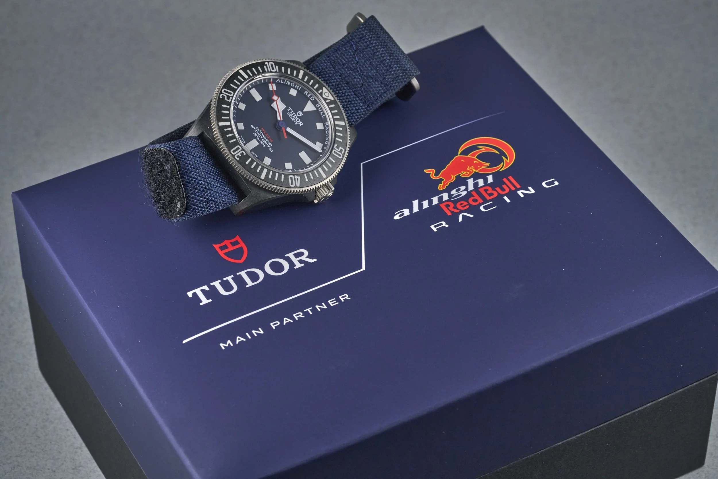 tudor-pelagos.redbull.alinhgi.boxpapers-25707KN-blue.dial-2024-oysterpalace-OP2306-09.jpg