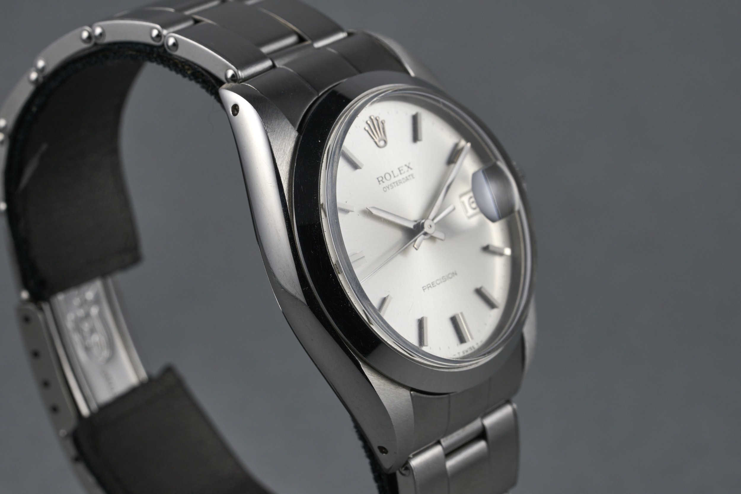 rolex-precision-6694-silver.dial-1.9mill-oysterpalace-OP2185-05.jpg