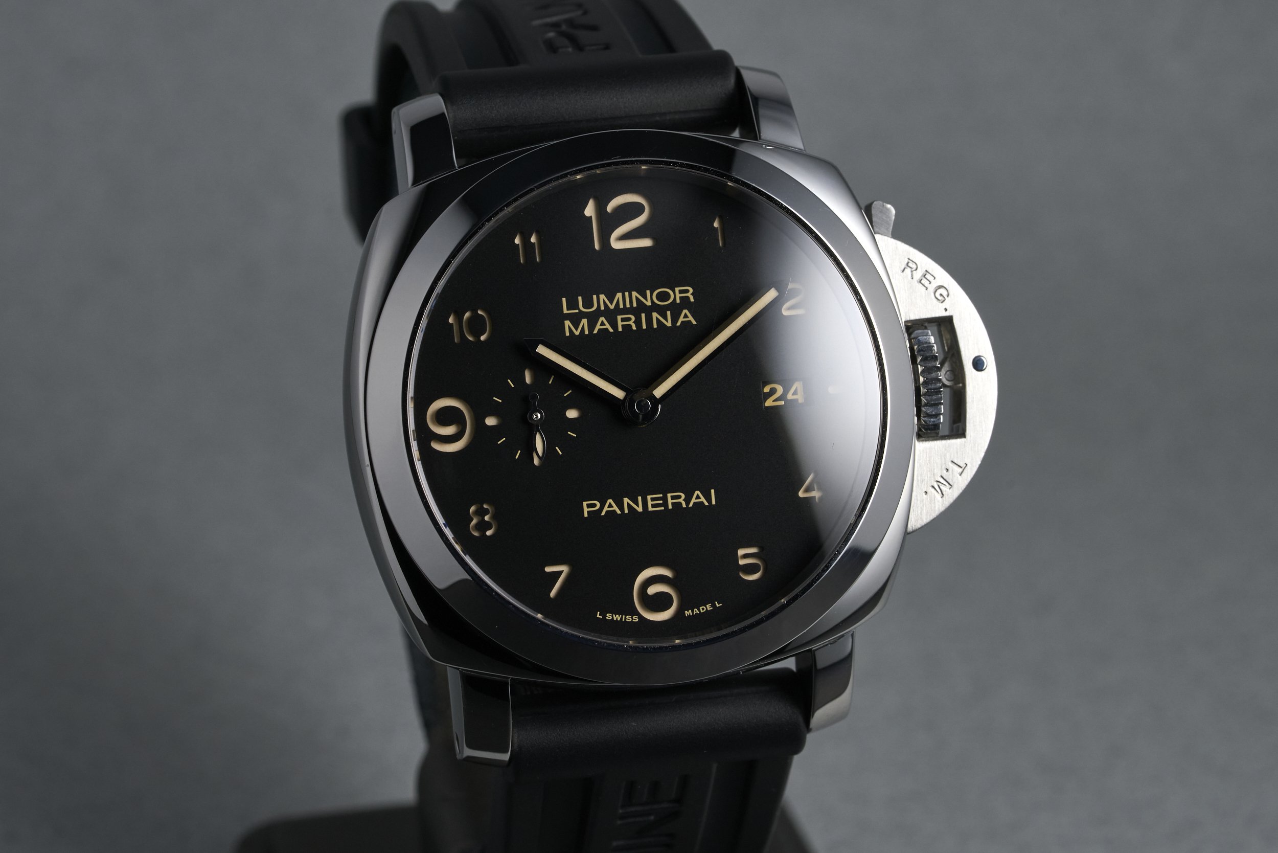 panerai-luminor.marina.boxpapers-PAM00359-sandwich.dial-2010-oysterpalace-OP2342-02.jpg