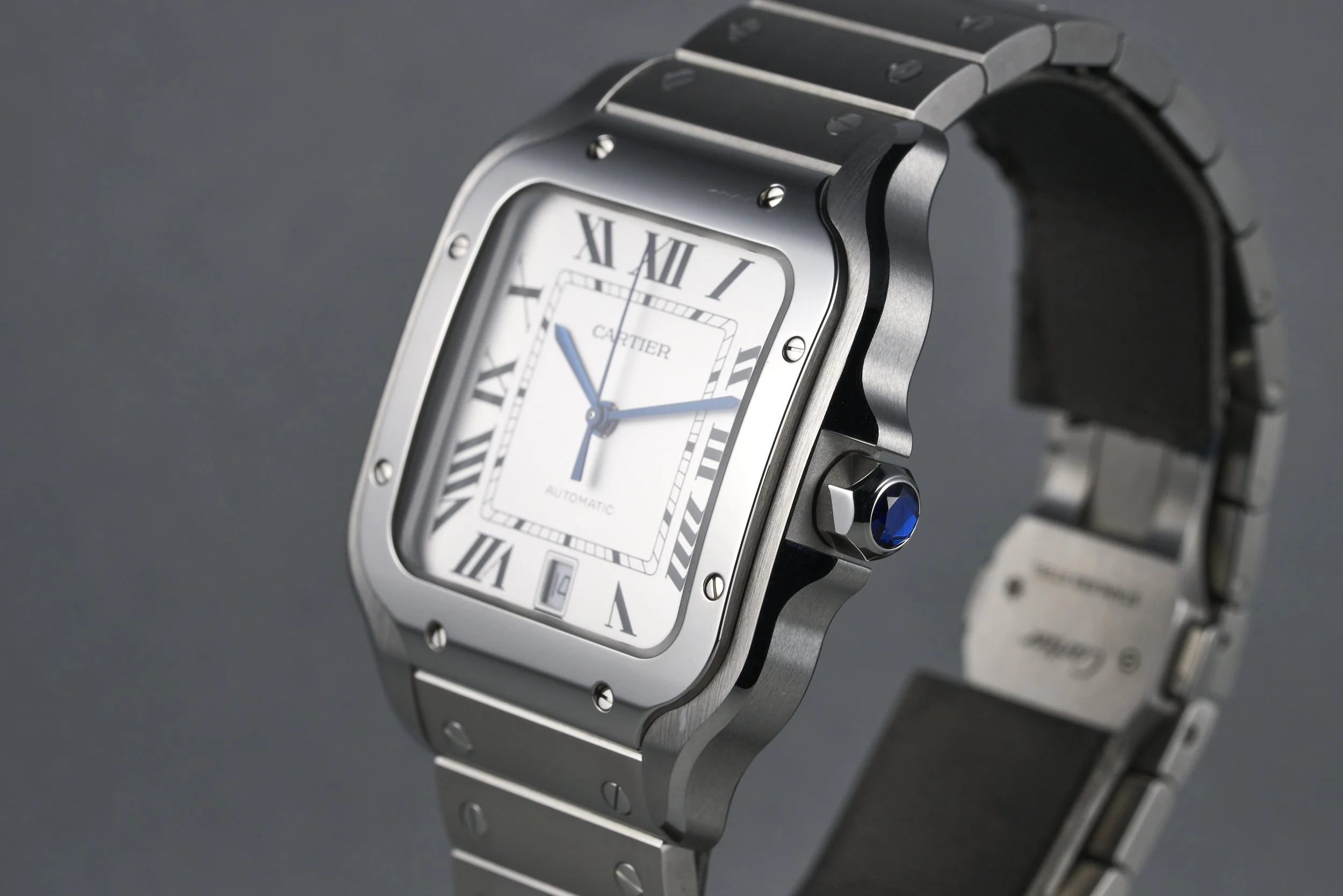 cartier-santos.large.boxpapers-WSSA0018-silver.dial-2022-oysterpalace-OP2278-06.jpg