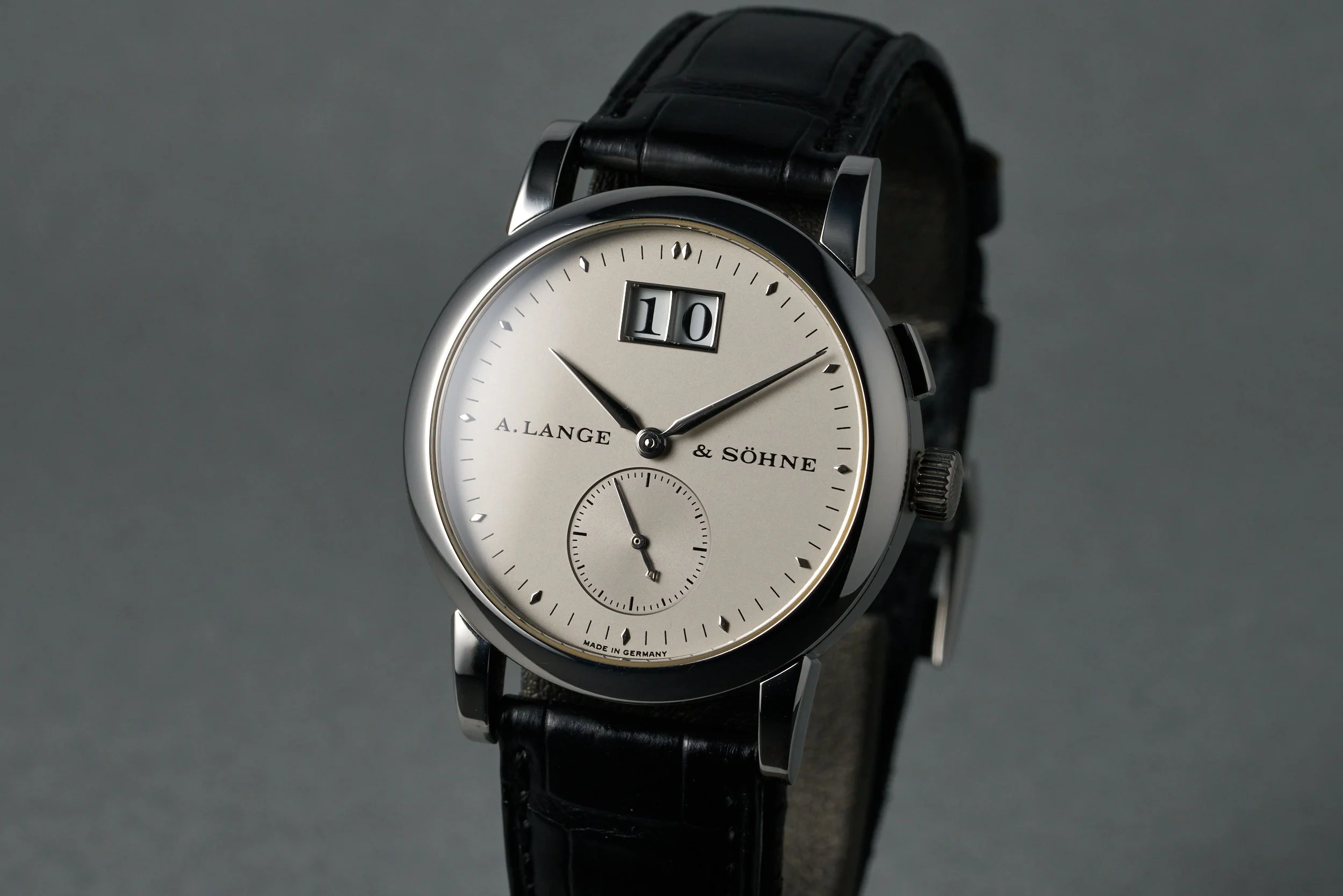 Deuxieme Classe／LANGELIQUE X E.I.L. PT A. Lange & Söhne Platinum Saxonia Ref: 105.025 with Service Box OP