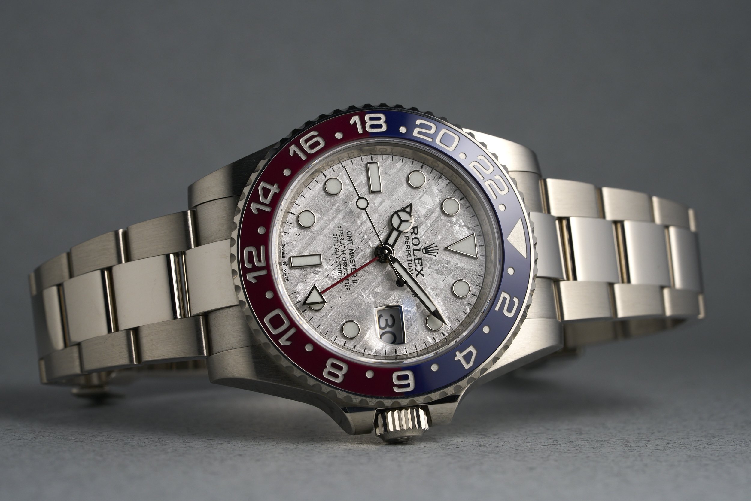 rolex-gmt2.whitegold.boxpapers-126719BLRO-meteorite.dial-2022-oysterpalace-OP2241-11.jpg
