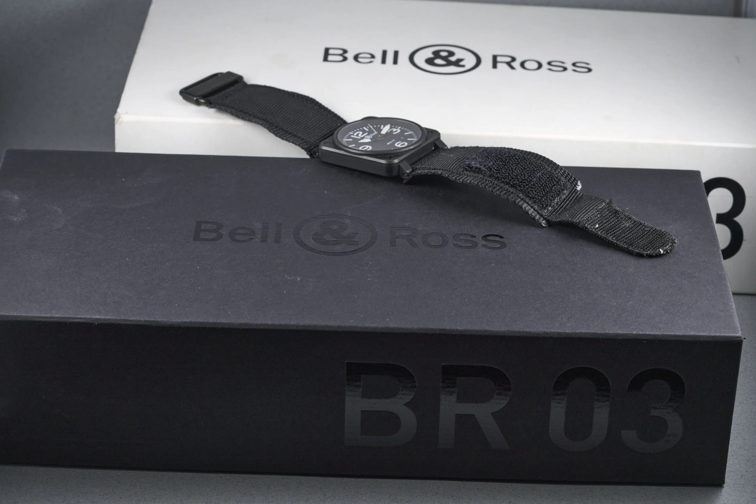 bell&ross-aviation.type.boxpapers-br03.92-black.dial-2012-oysterpalace-OP2313-09.jpg