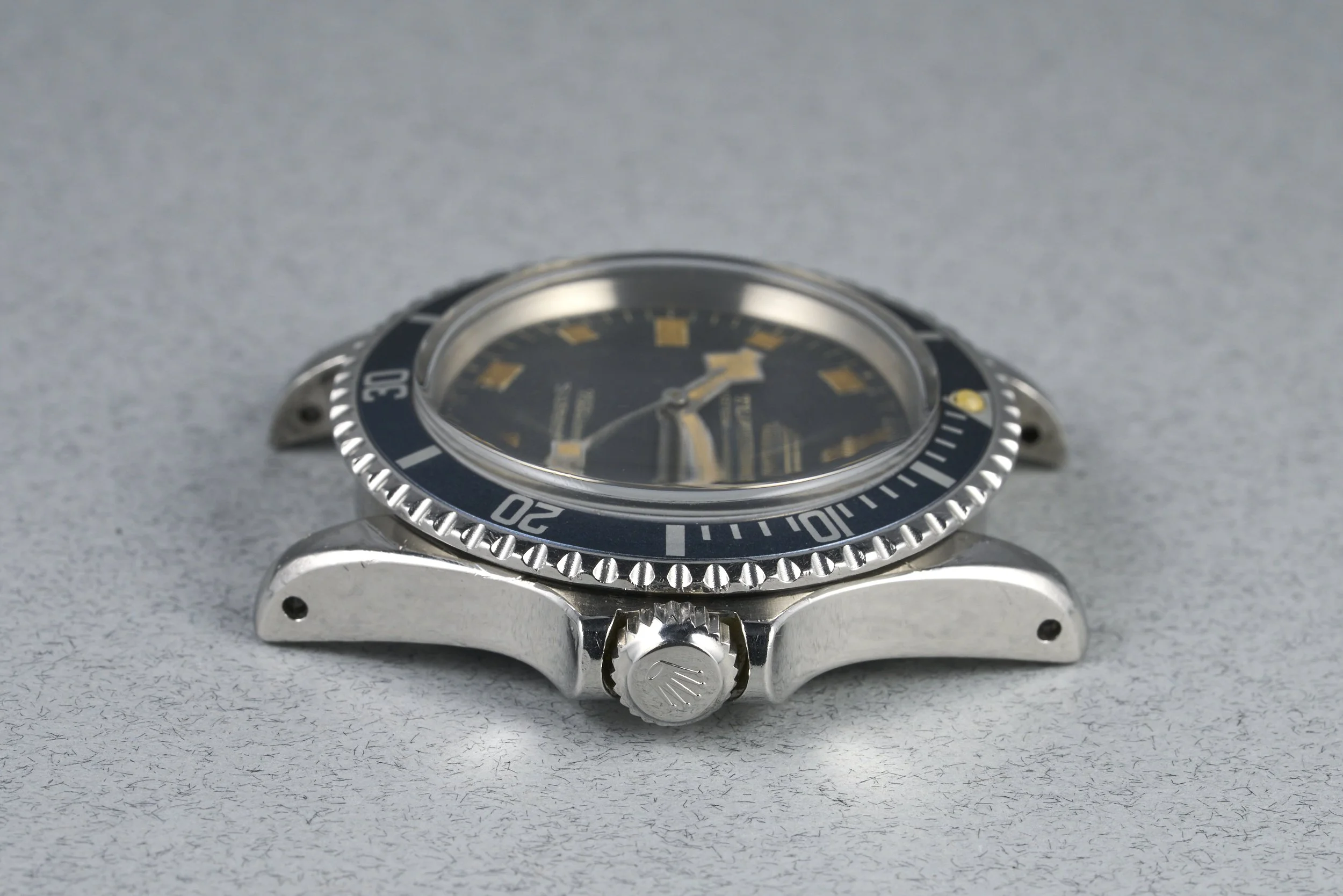 tudor-submariner-7016.0-blue.snowflake.dial-780.xxx-oysterpalace-OP2193-10.jpg