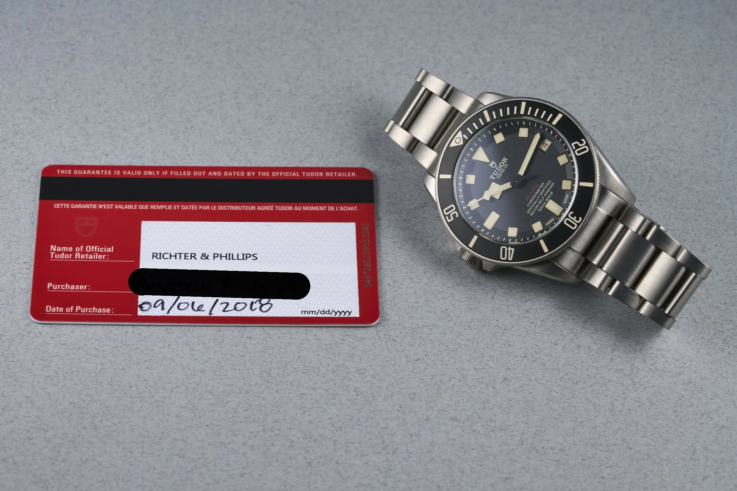 tudor-pelagos.LHC.titanium.boxpapers-25610TNL-black.dial-2018-oysterpalace-OP2263-10.jpg