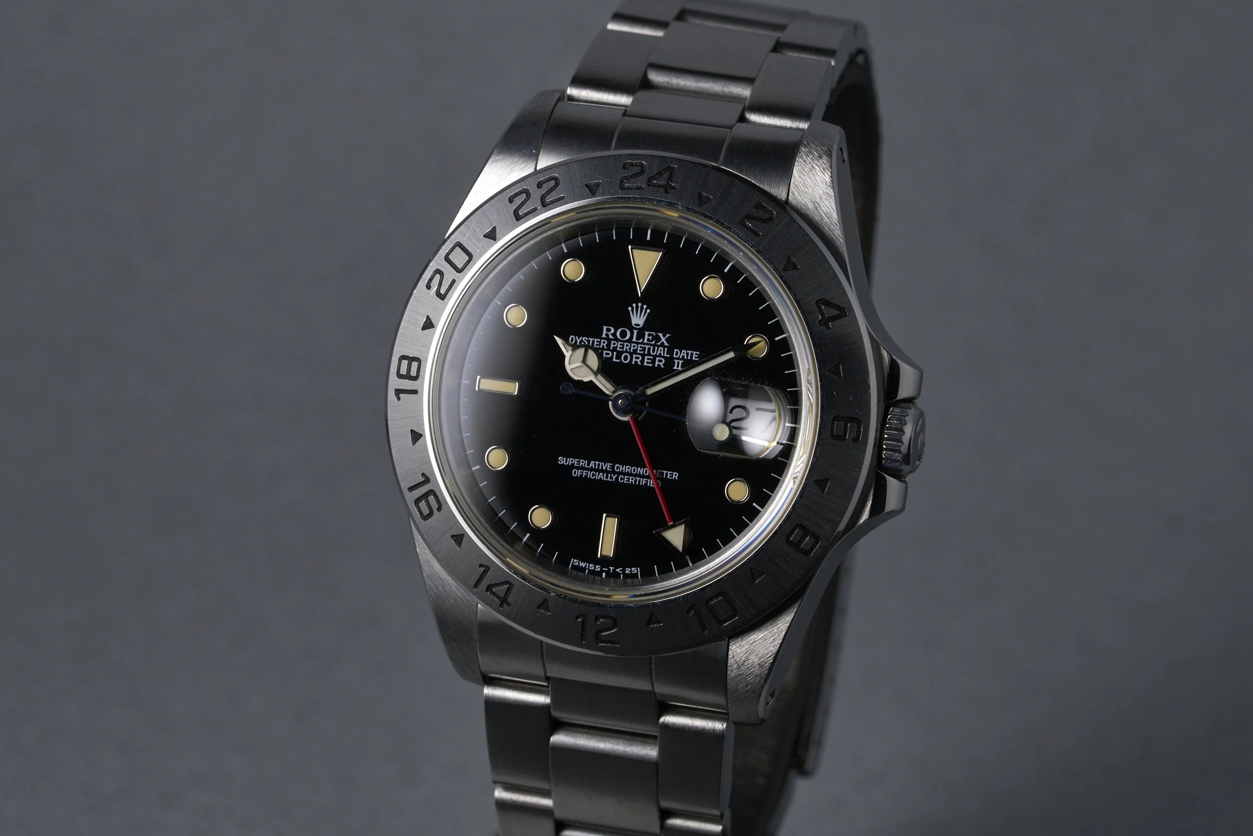 rolex-explorer2.boxpapers-16570-black.tritium.dial-1991.N-oysterpalace-OP2189-03.jpg