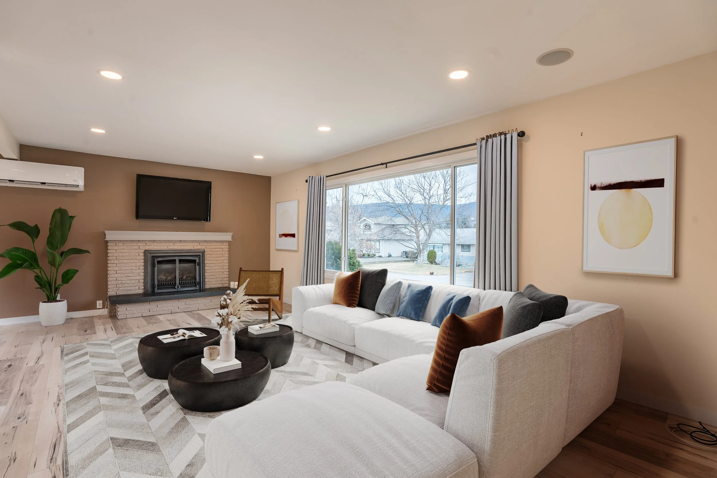 Living Room 2_final.jpg