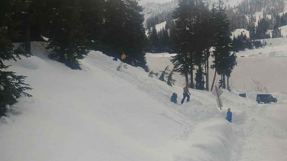 Snow cave 9.jpg
