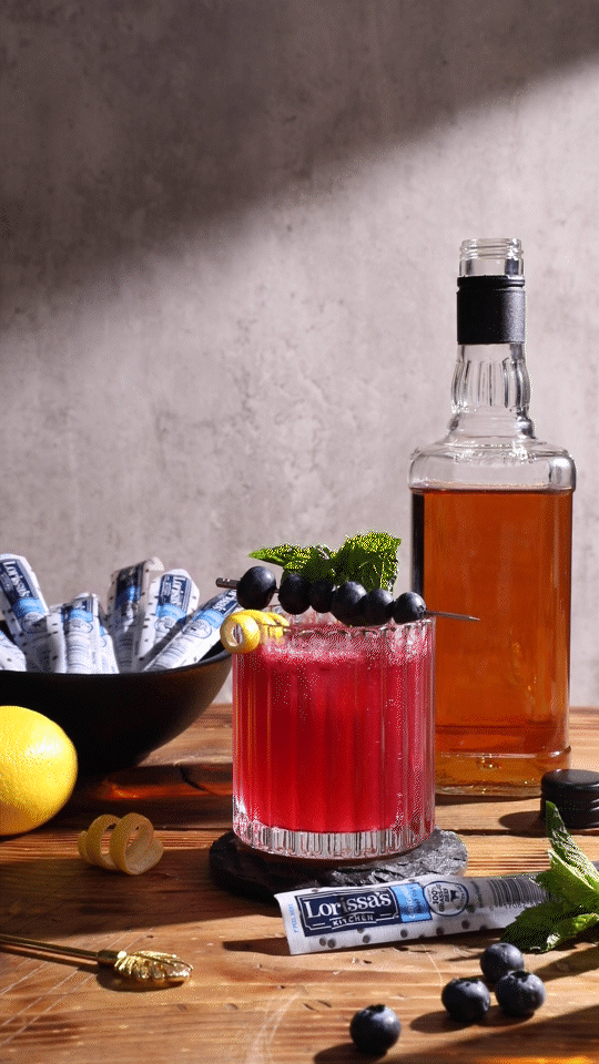 022924_lorissaskitchen_cocktail.gif