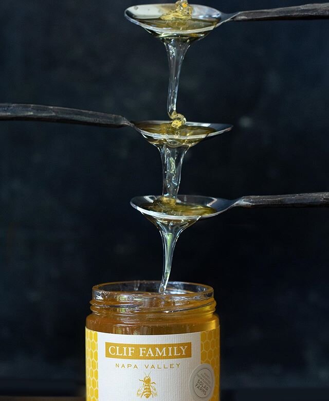 Oh Honey!!! #Repost @cliffamily
・・・
We'll keep this short but very sweet!

We're pleased to announce the launch of our Clif Family Solar Grown&trade; Honey Spreads! These rich and creamy spreads are crafted with a gently spun blend of raw honey and s
