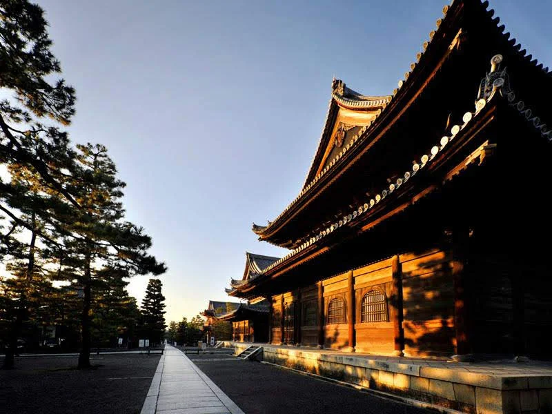 妙心寺、南門から中に入る