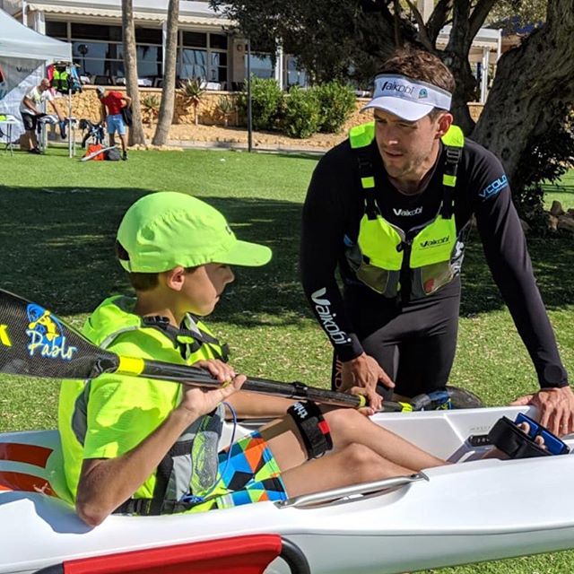 It&rsquo;s never too early or too late to learn how to paddle! 
The THINK JET is the perfect boat to get youngsters introduced, but don&rsquo;t forget about your @vaikobi gear too! @thinkkayak.global