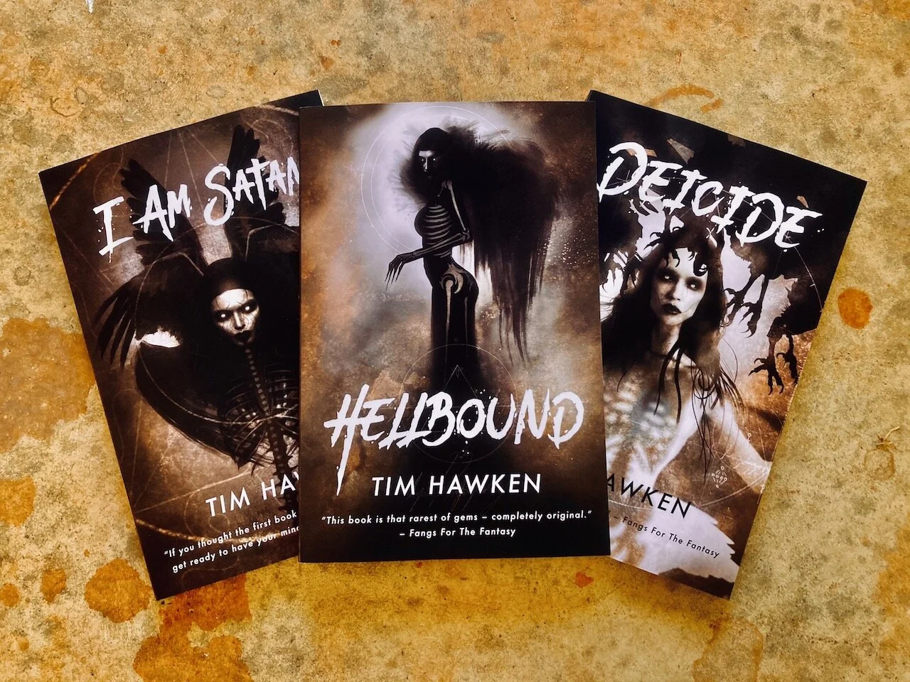 5 Dark Fantasy Books You Should Read