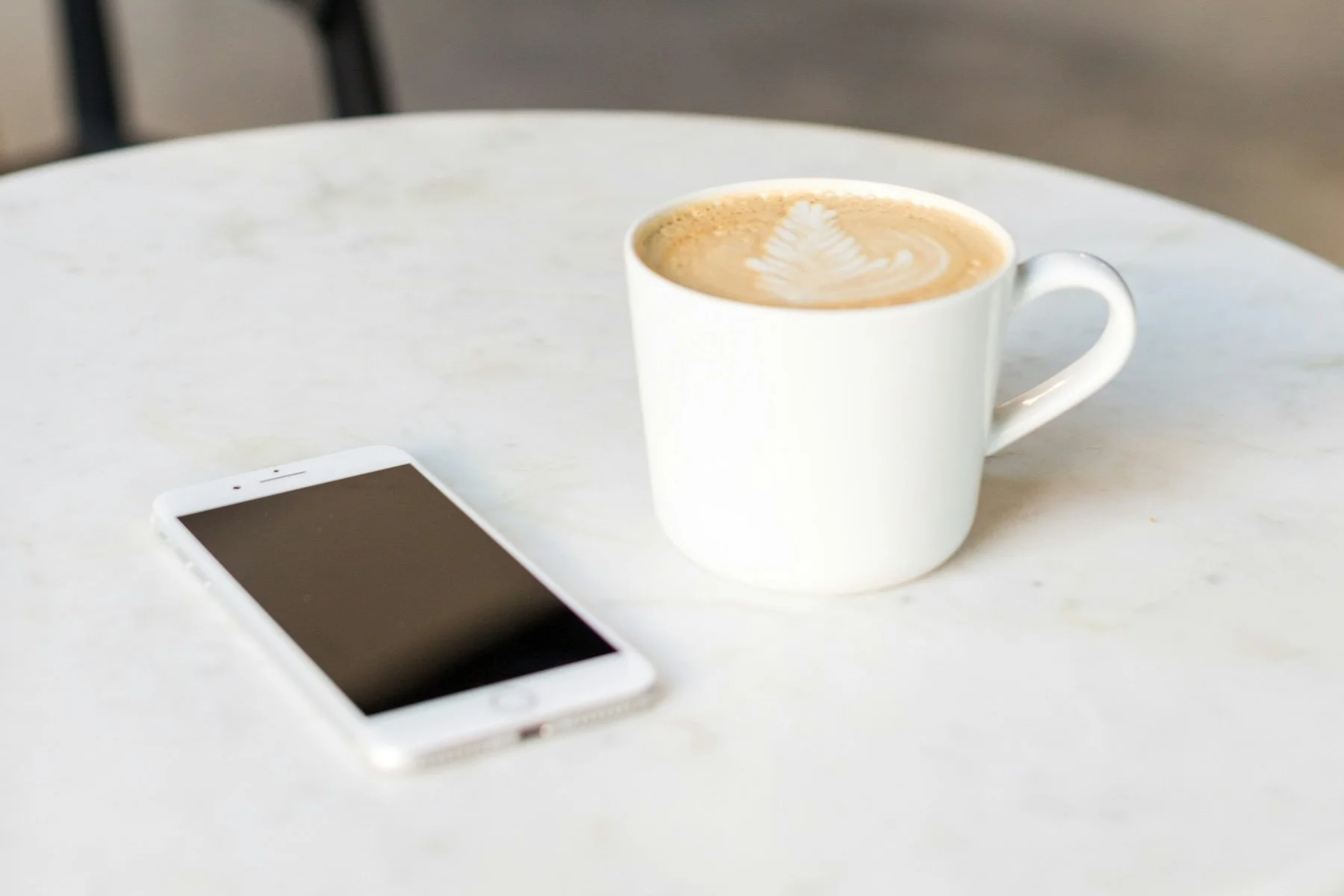 Best Serial Fiction on Substack: 6 Reads You Need in Your Inbox