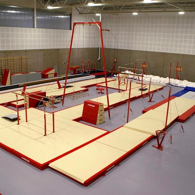 V&aring;r flotte turnhall 🤸🏻&zwj;♂️🤸&zwj;♀️ #leirskallenturnhall #nordstrandturn #ntf #gymnova #gymnastics #turn