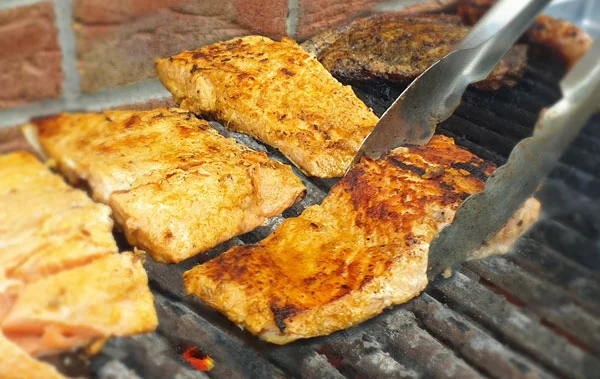 Delicious barbecued dijon salmon, perfect for a summer barbecue from London Nutritional Therapist Tracy Tredoux