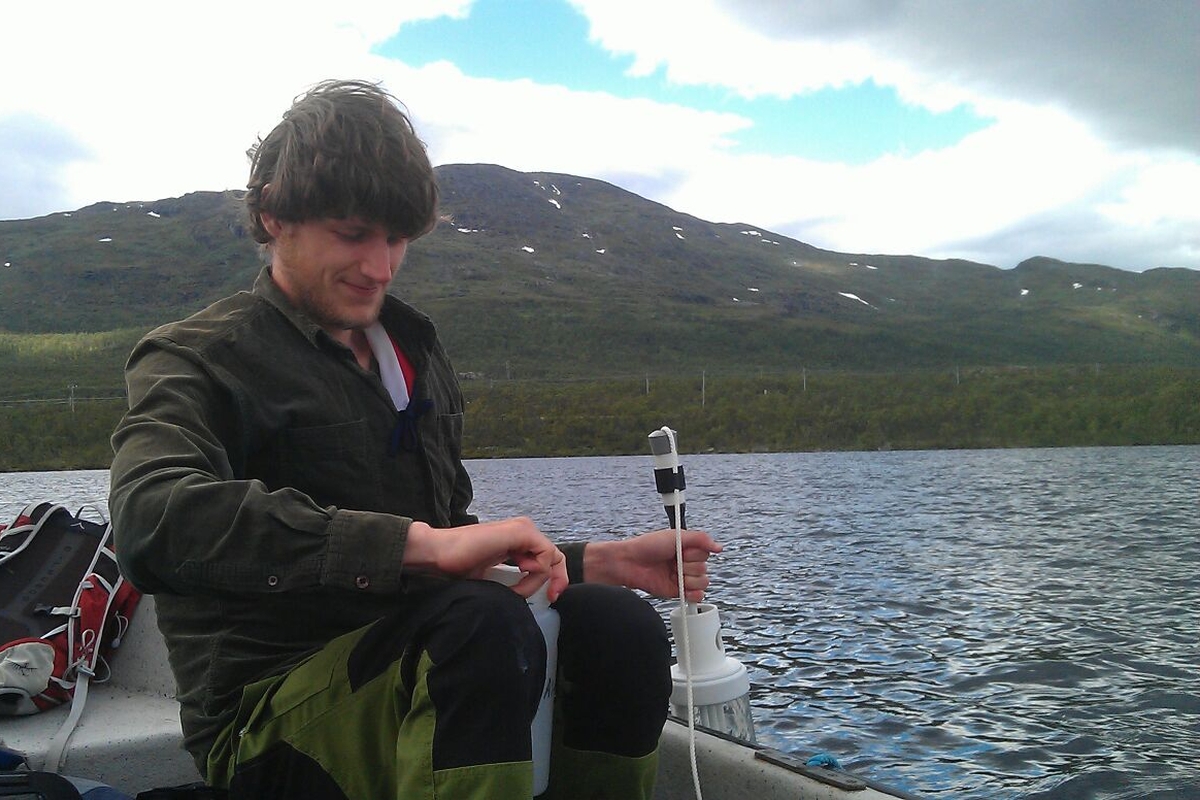 Hendricus Verheijen lake sampling 1200x800.jpg