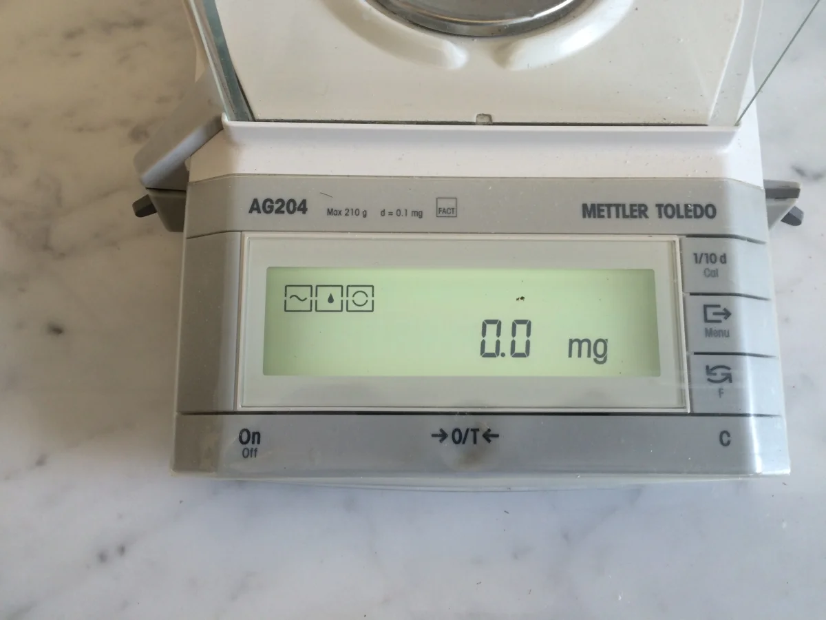 Mettler Toledo Precision Balance AG204 — Climate Impacts Research Centre