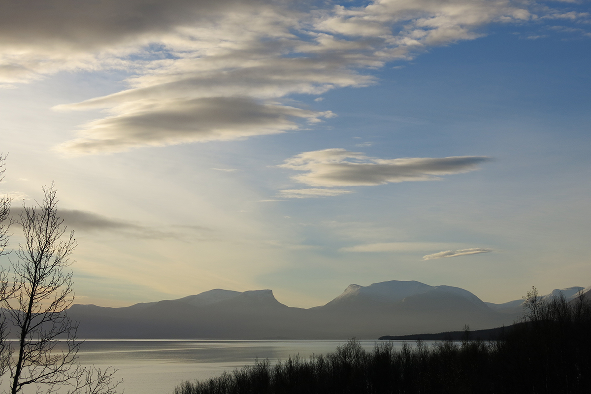 View of Lapporten from Pålnostugen 131004 1200x800.jpg